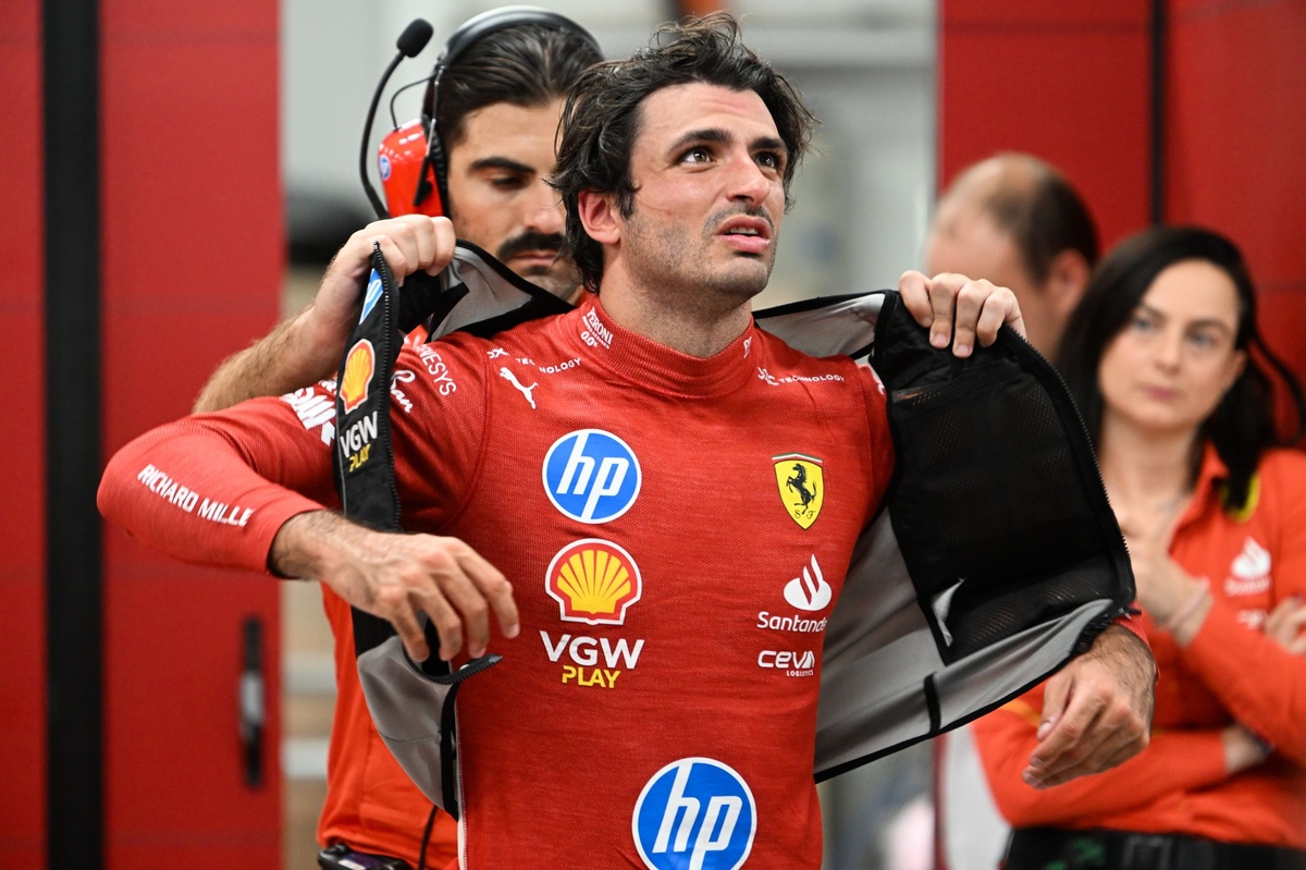Vasseur: “Sainz sezon boyunca inanılmaz bir iş çıkardı”
