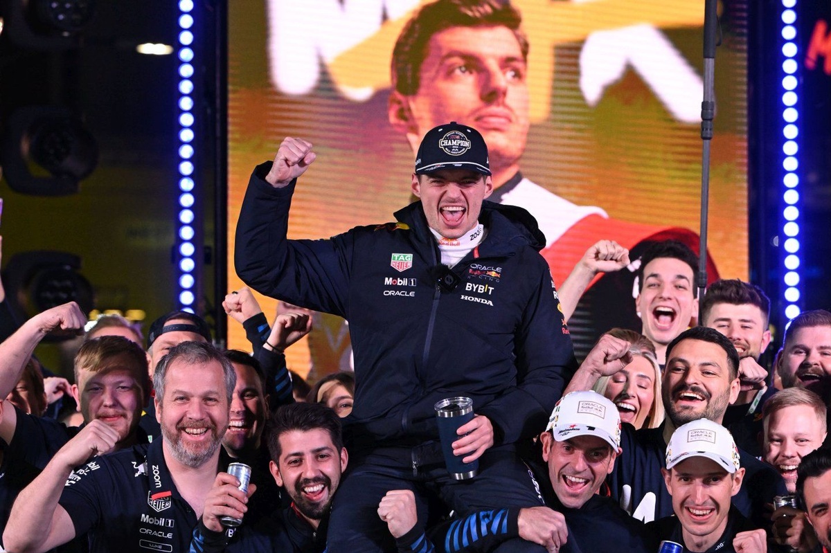 Verstappen: “Marko hakkında blöf yapmadım fakat kötü günde ‘ayrılıyorum’ diyecek biri değilim”