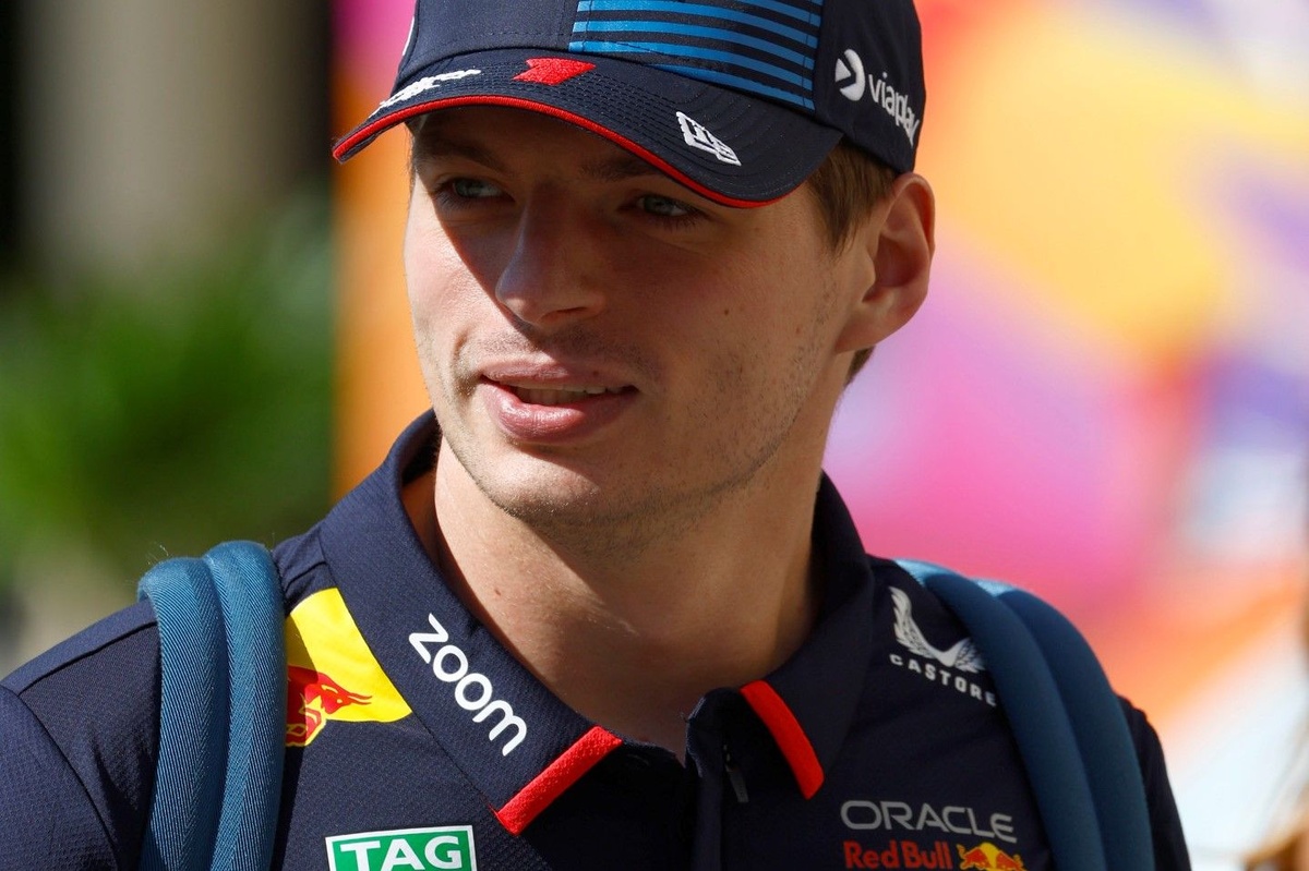 Verstappen hakemlere ‘aptallar’ dediği için ceza almayacak