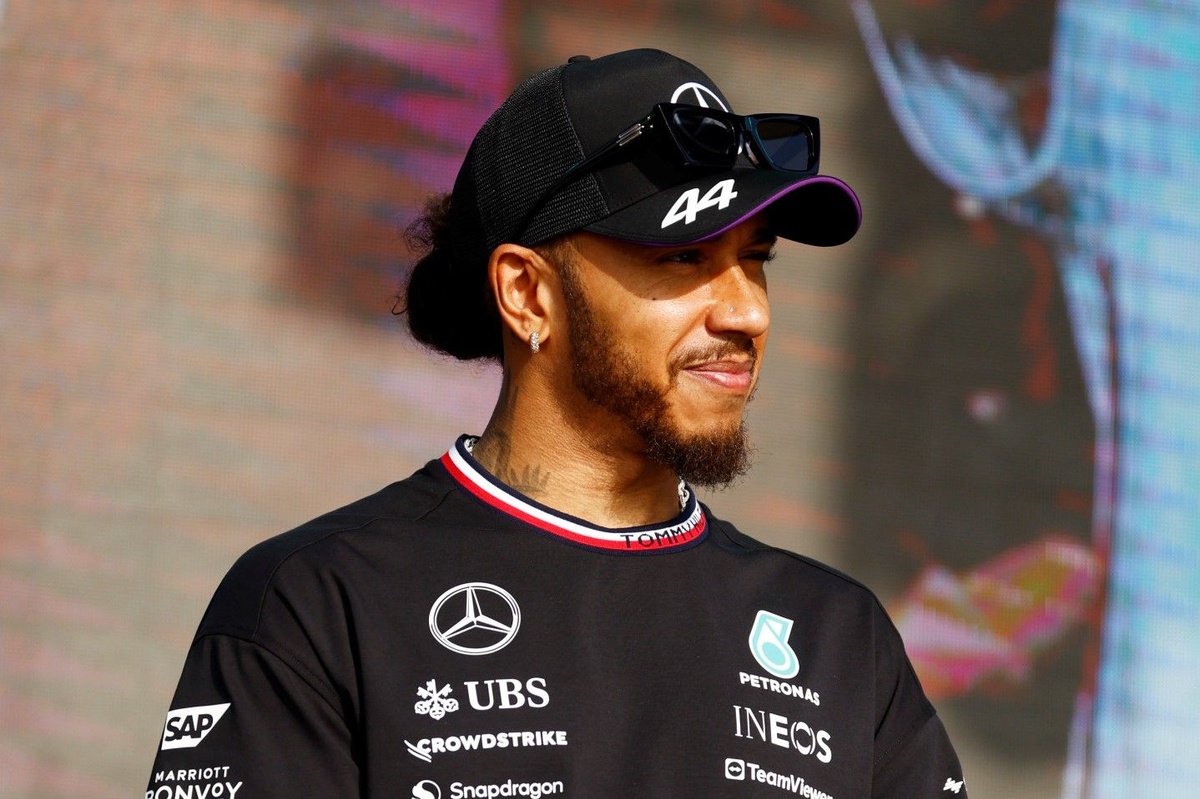 Villeneuve: “Hamilton, Ferrari’de yeni bir başlangıç yapacak”