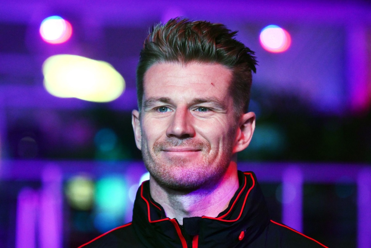 Hulkenberg: “Hamilton yavaşlamadı”