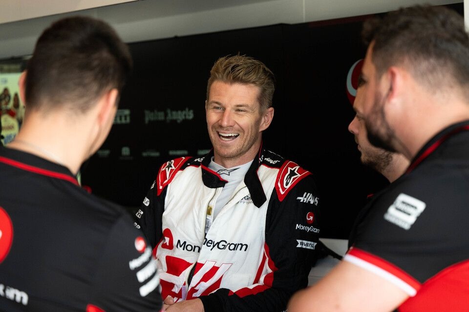 Hulkenberg: “Verstappen gibi ben de her kural değişikliğinde hızlı olmayı başarıyorum”
