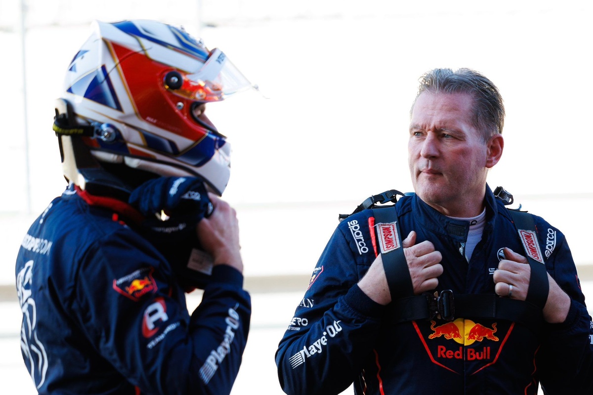 Jos Verstappen: “Max’i benzin istasyonuna bırakmadım”