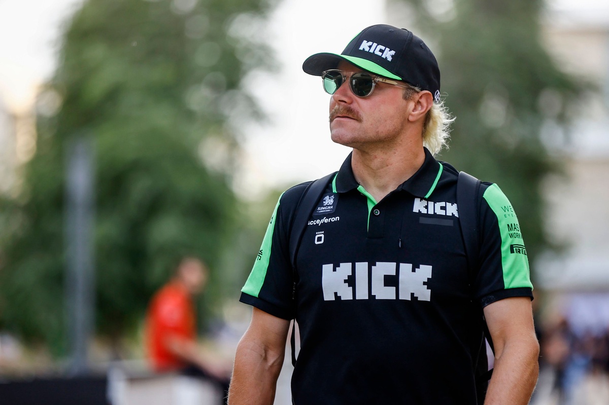 Montoya: “Antonelli çuvallarsa, Bottas Mercedes’in k*çını kurtaracak”