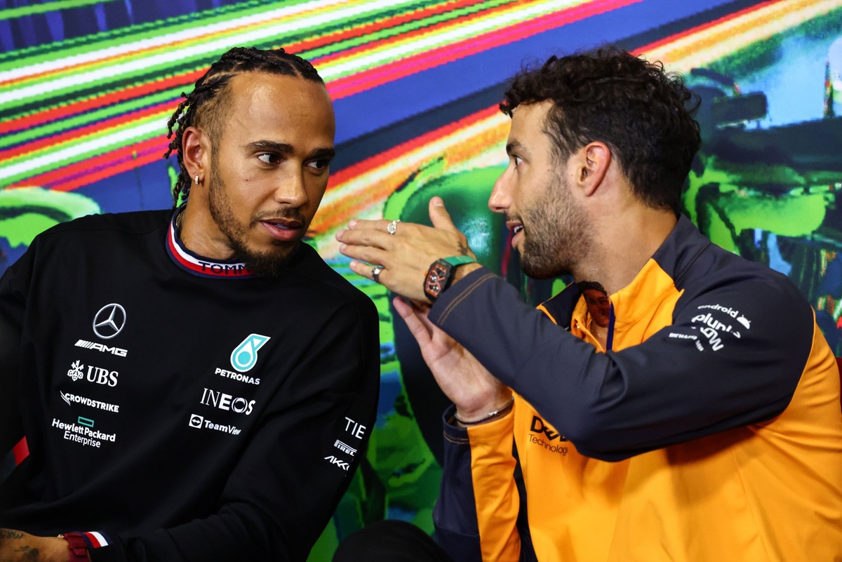 Davidson: “Ricciardo’nun McLaren’da yaşadığı adaptasyon sorununu, Hamilton Ferrari’de yaşayabilir”
