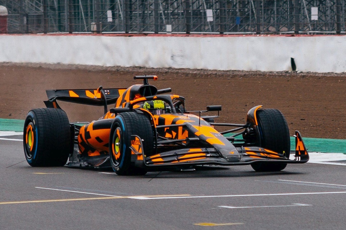 McLaren, 2025 Formula 1 aracını tanıtan ilk takım oldu!