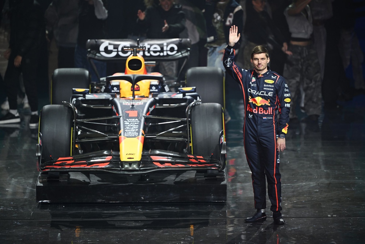 Verstappen: “Yarış yasağı alma ihtimalim olsa da sürüş tarzımı değiştirmeyeceğim”