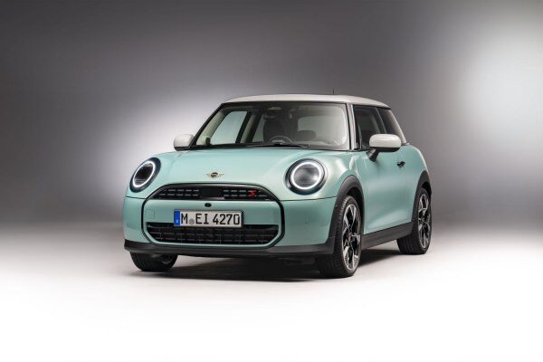 Mini – Hatch – Cooper S 2.0 (204 bg) Steptronic – Teknik Özellikler