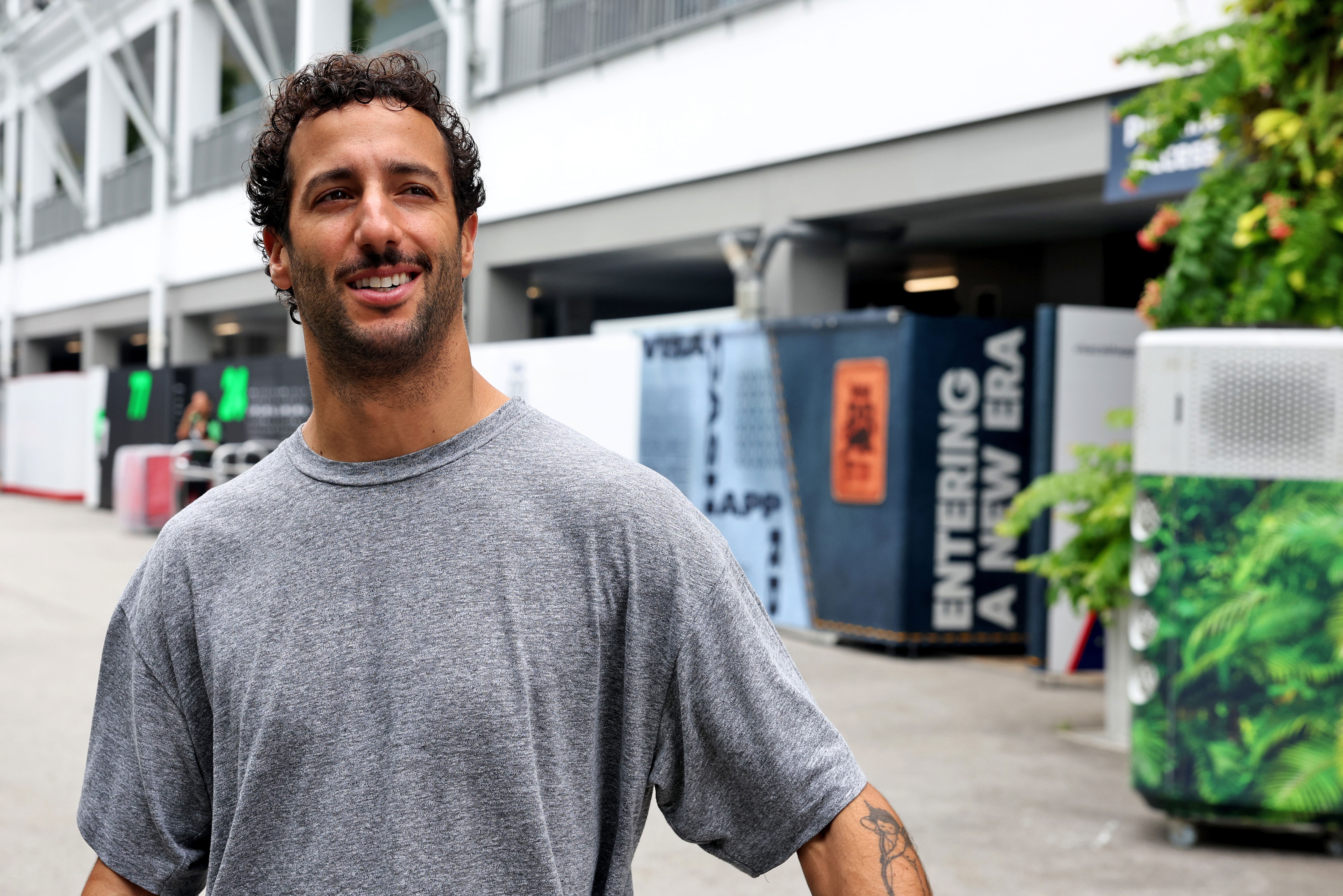 Was Daniel Ricciardo fairytale F1 return considered by Red Bull?