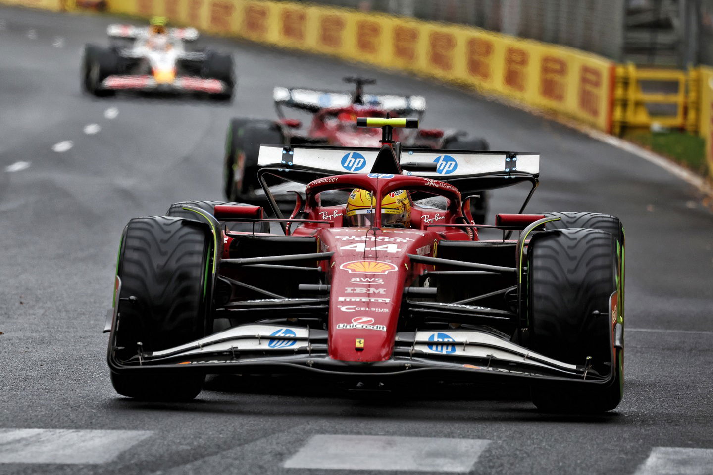 “Embarrassing” for Lewis Hamilton to be beaten by Williams in Australia, says F1 pundit