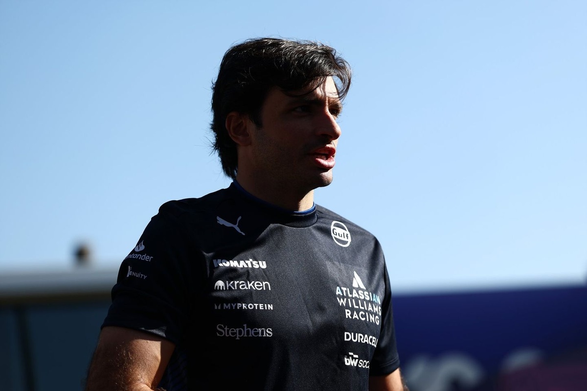 Sainz: “Yumuşak lastiklerde performans bulabilirsek rekabetçi olabiliriz”