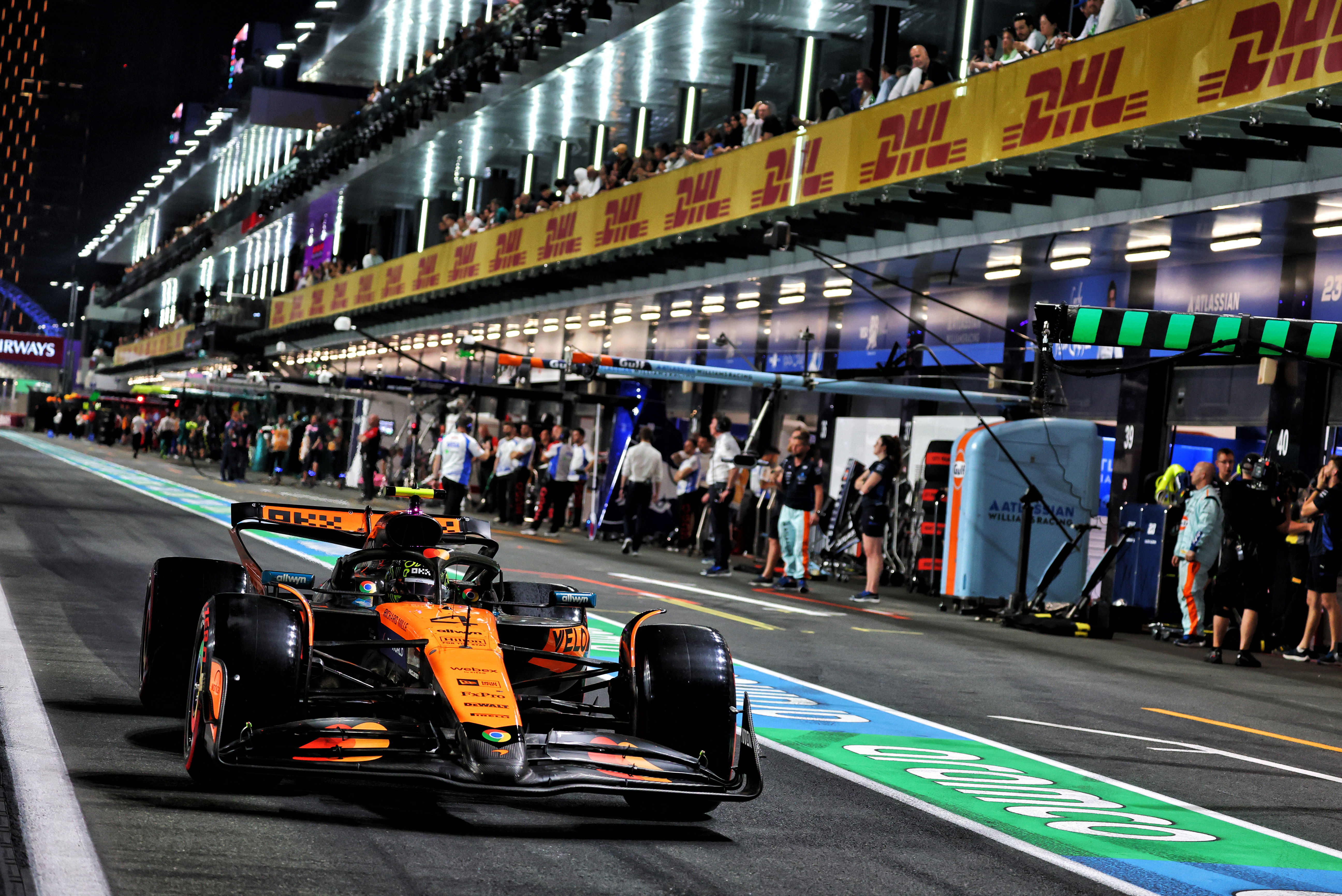 Lando Norris suffers major blow in F1 title race with Q3 crash in Saudi Arabia