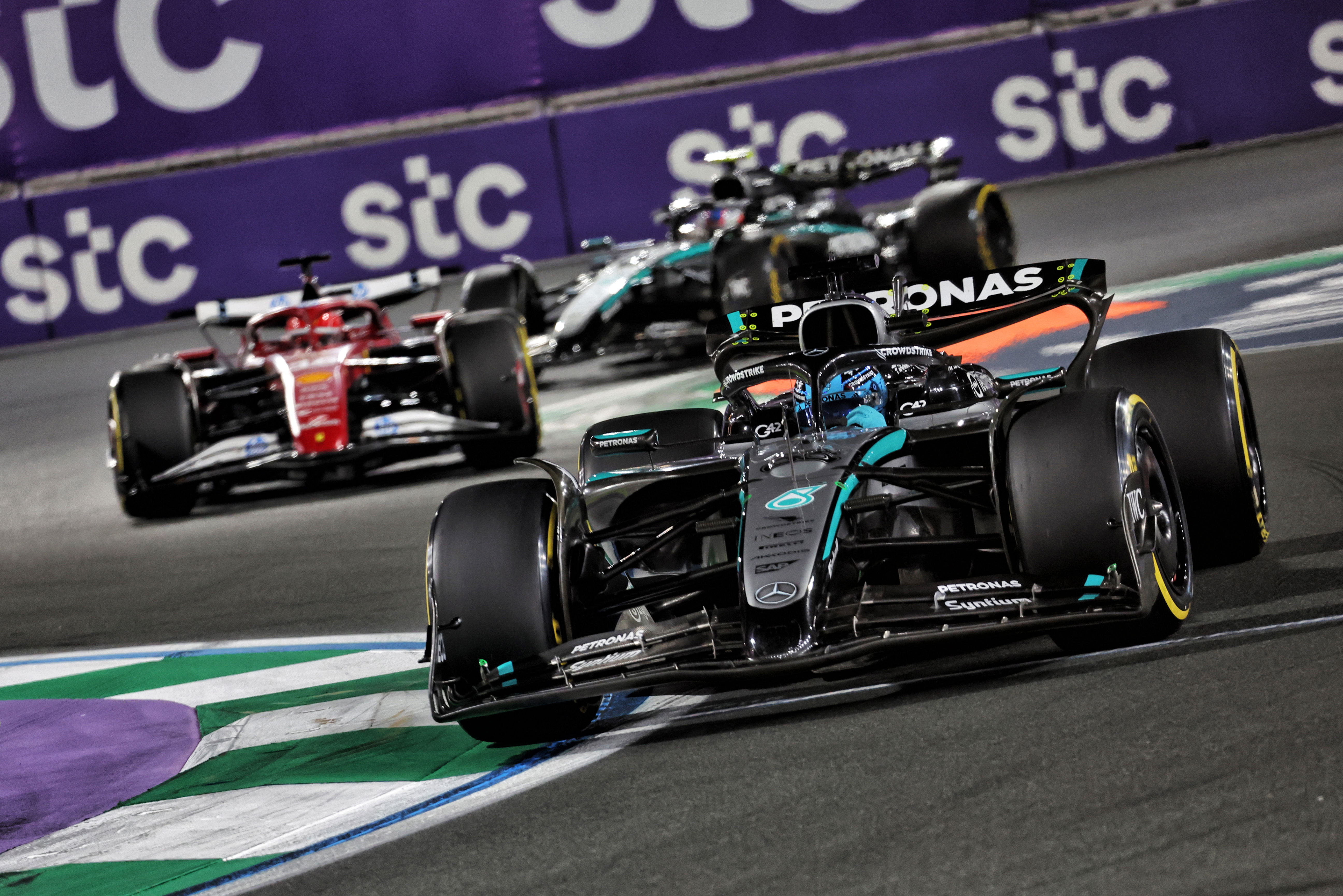 Mercedes lacking explanation for “worst performance of the year”