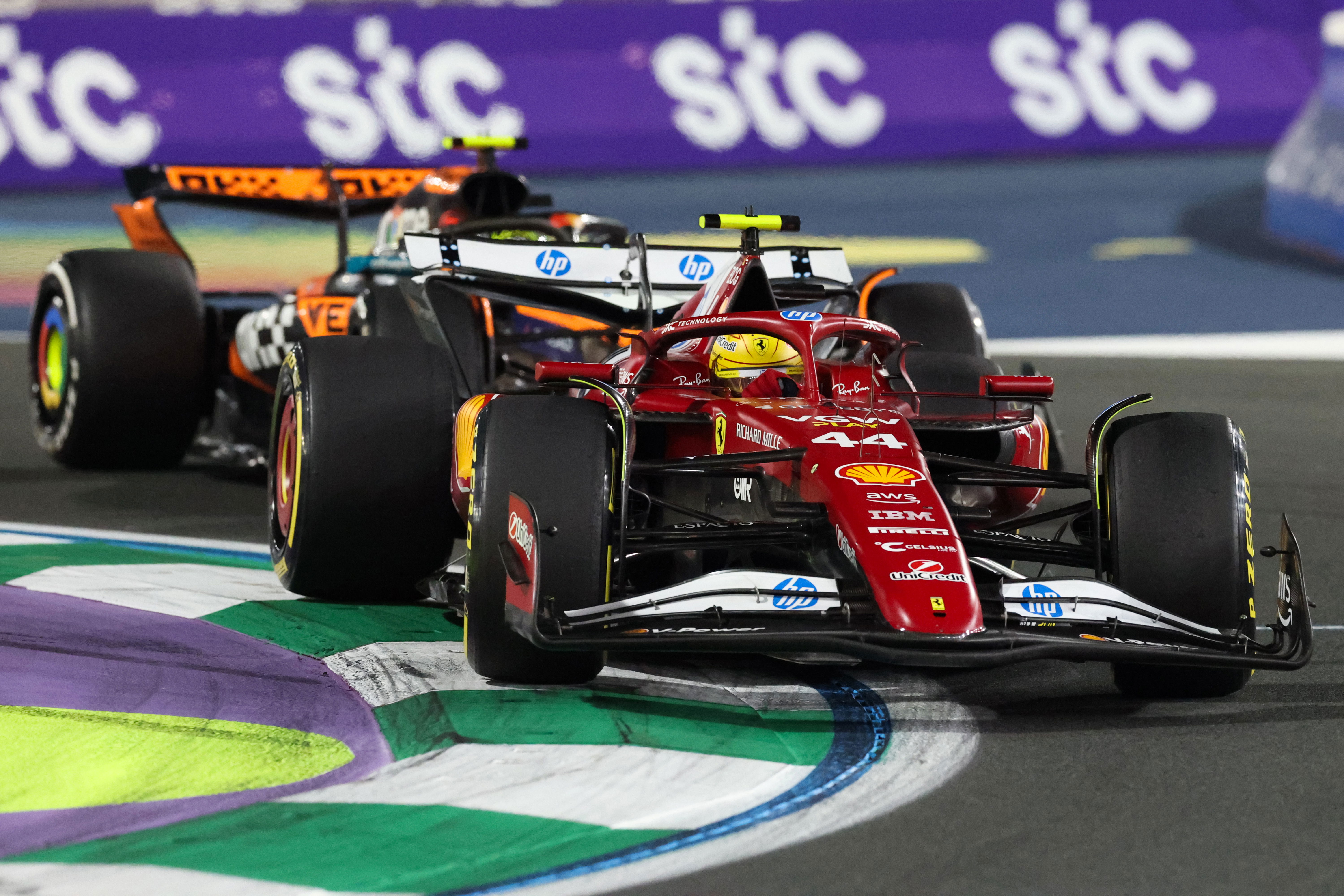 Lewis Hamilton makes worrying “no fix” claim following “painful” F1 Saudi Arabian GP