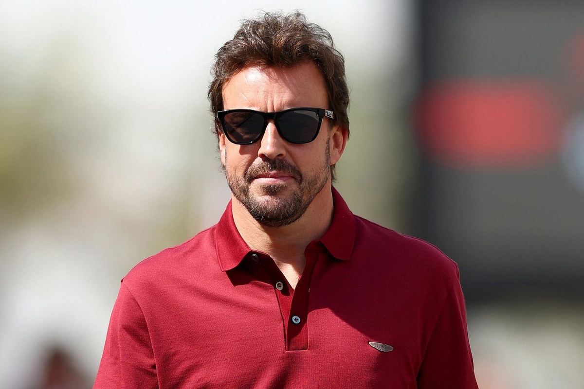 Alonso: “Aston Martin için 50 yarış daha çıkarmaya hazırım!”