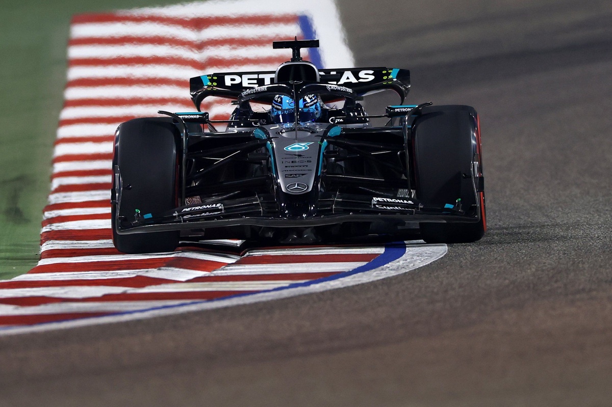 Russell: “Mücadelemiz McLaren’la değil, Ferrari pilotları ve Verstappen ile olacak”