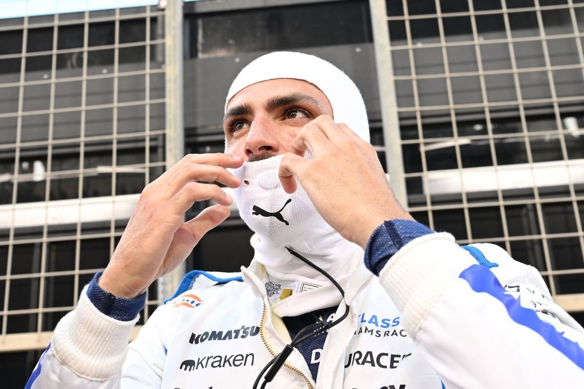 Sainz: “Tsunoda’nın kontrolsüzlüğü yarışımı mahvetti”