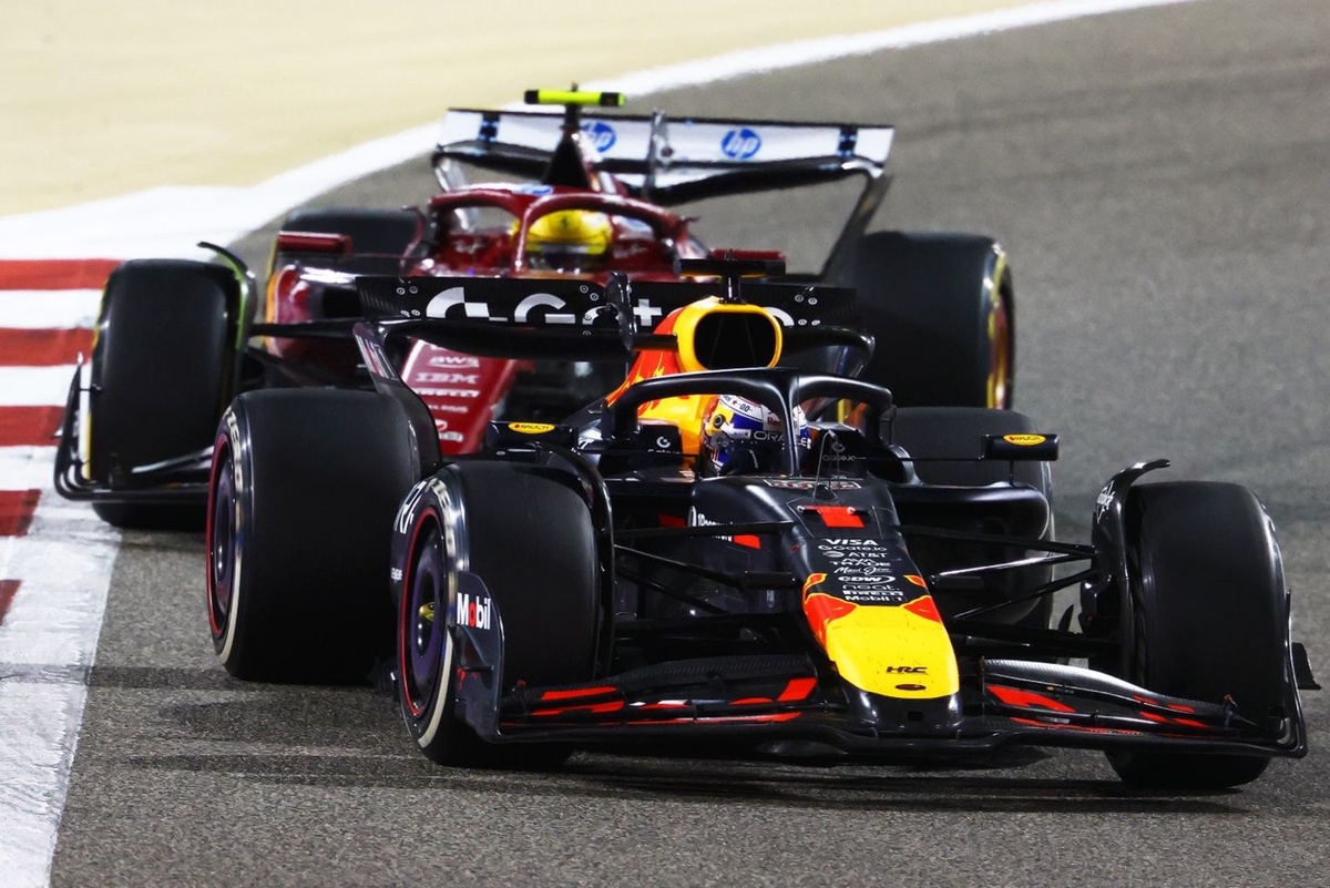 Verstappen: “Aracın dengesi tamamen bozuk”