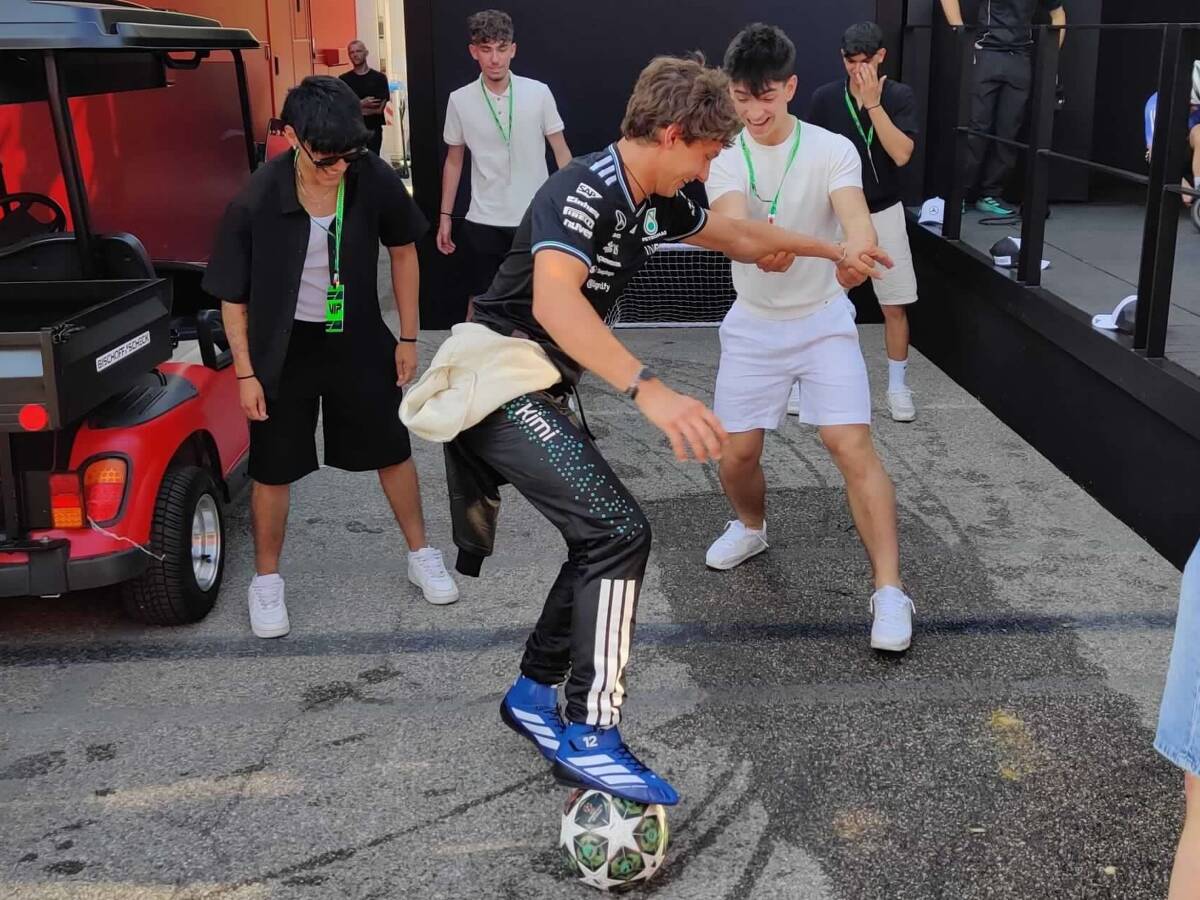Antonelli lädt Schulfreunde nach Imola ein: Fußball, Pokalsieg und Heimspiel