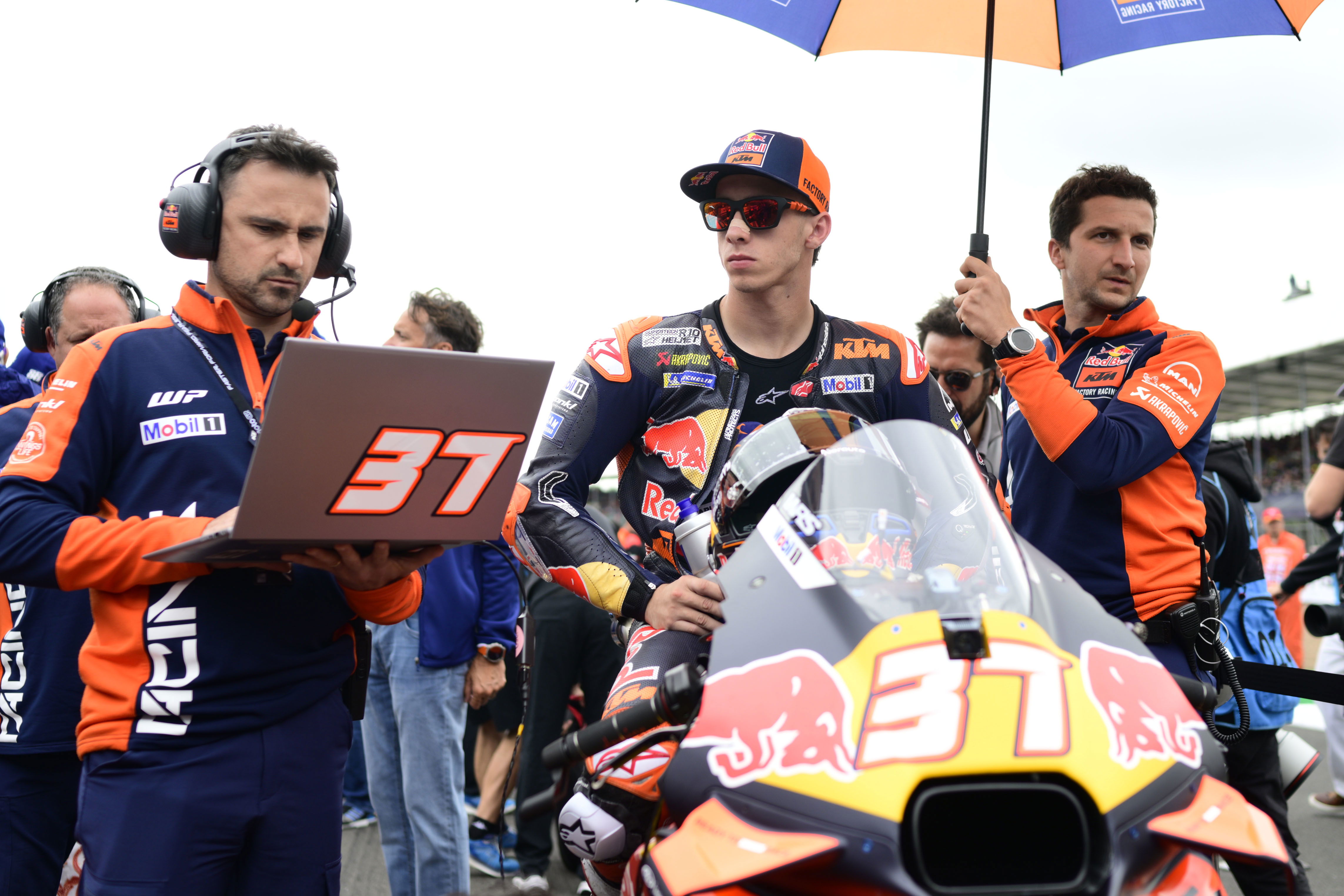 Pedro Acosta piles pressure on KTM at British MotoGP: “I don’t accept and I’m not patient”