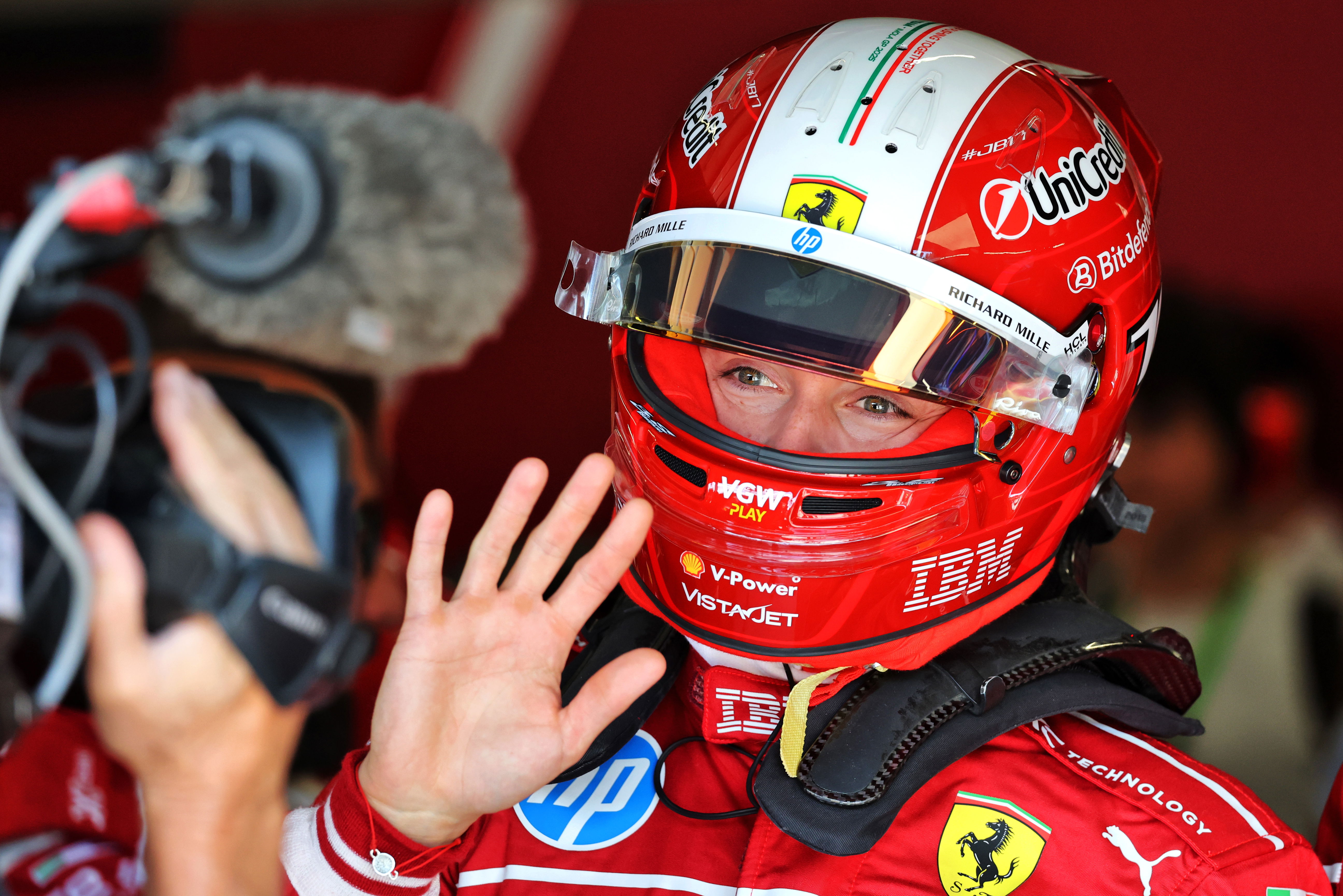 Charles Leclerc told “he needs a new challenge” to win first F1 title