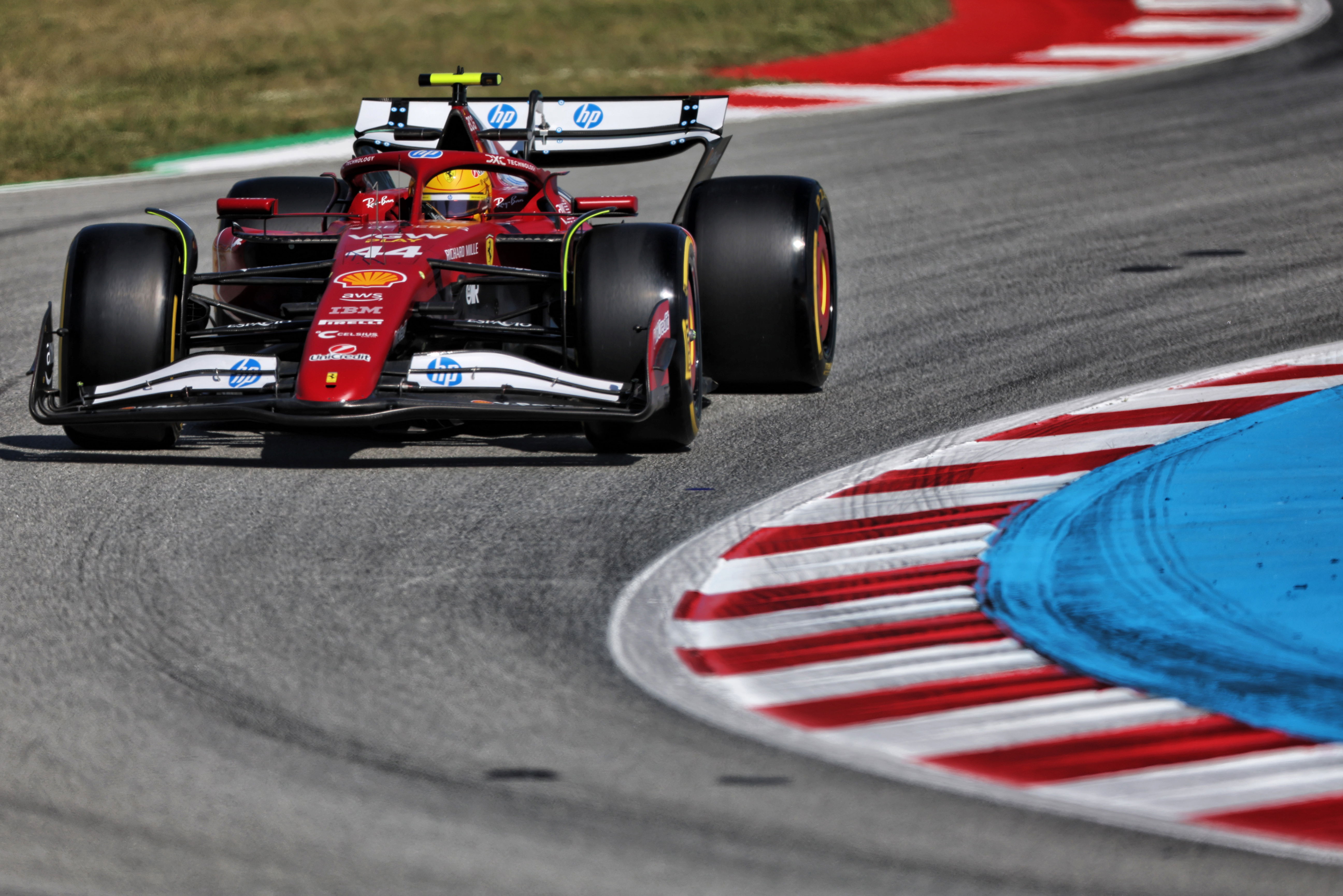 Nico Rosberg confirms Lewis Hamilton’s complaint about Ferrari car