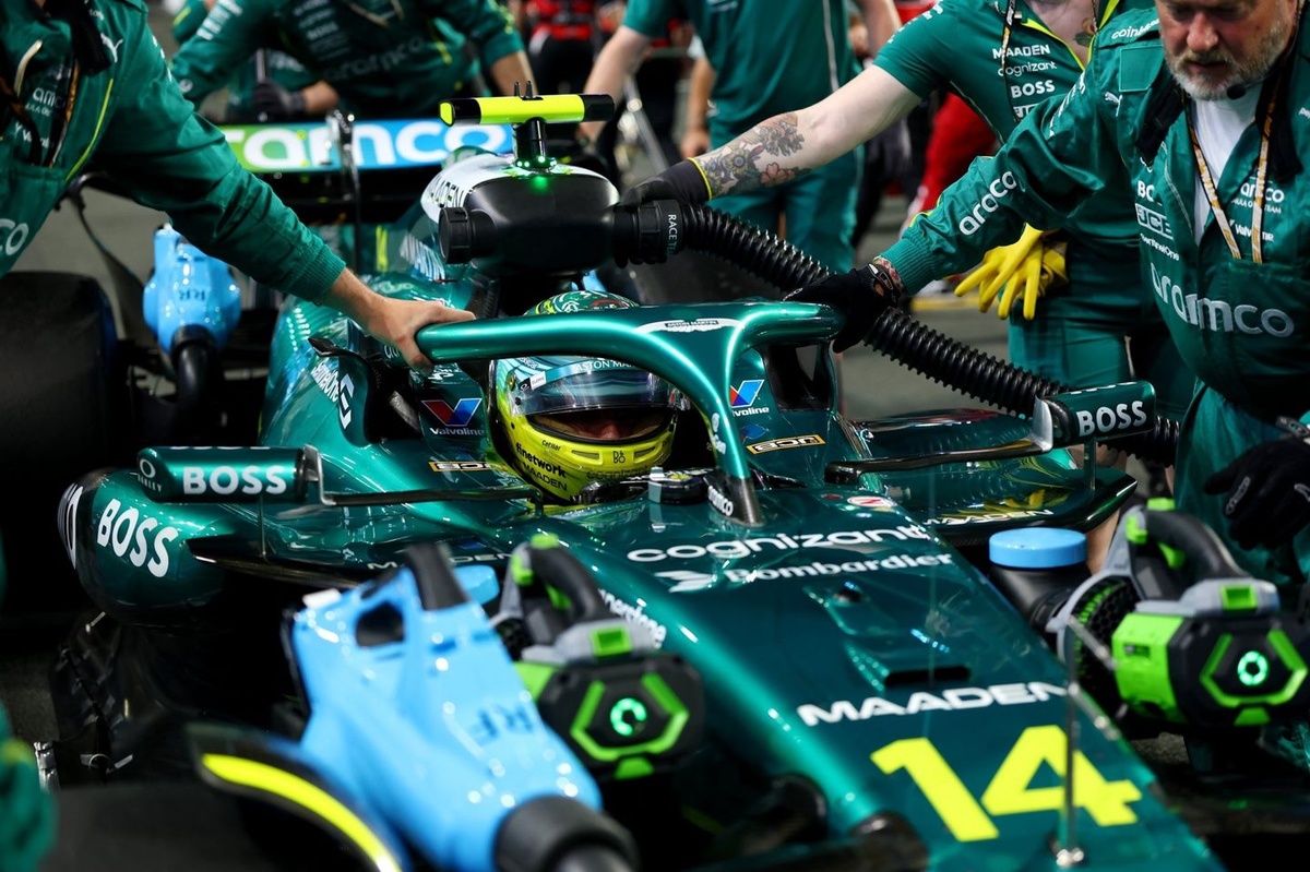 Aston Martin: “Performansımızdan mutlu olmasak da panik yapmıyoruz”