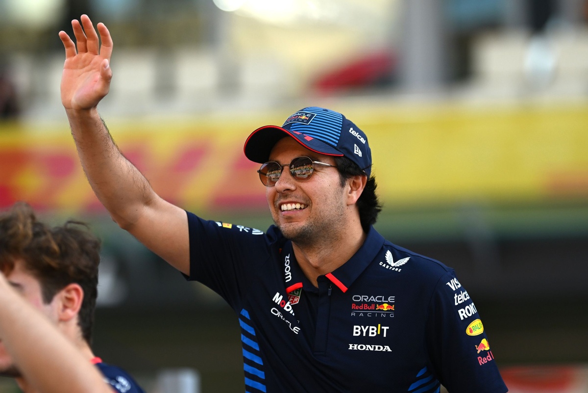 Perez hayranları Miami’deki Cadillac lansmanını bastı!