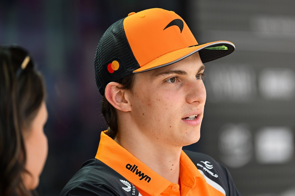 Piastri: “İnişli çıkışlı olsa da iyi bir gün geçirdik” Piastri: “İnişli çıkışlı olsa da iyi bir gün geçirdik”