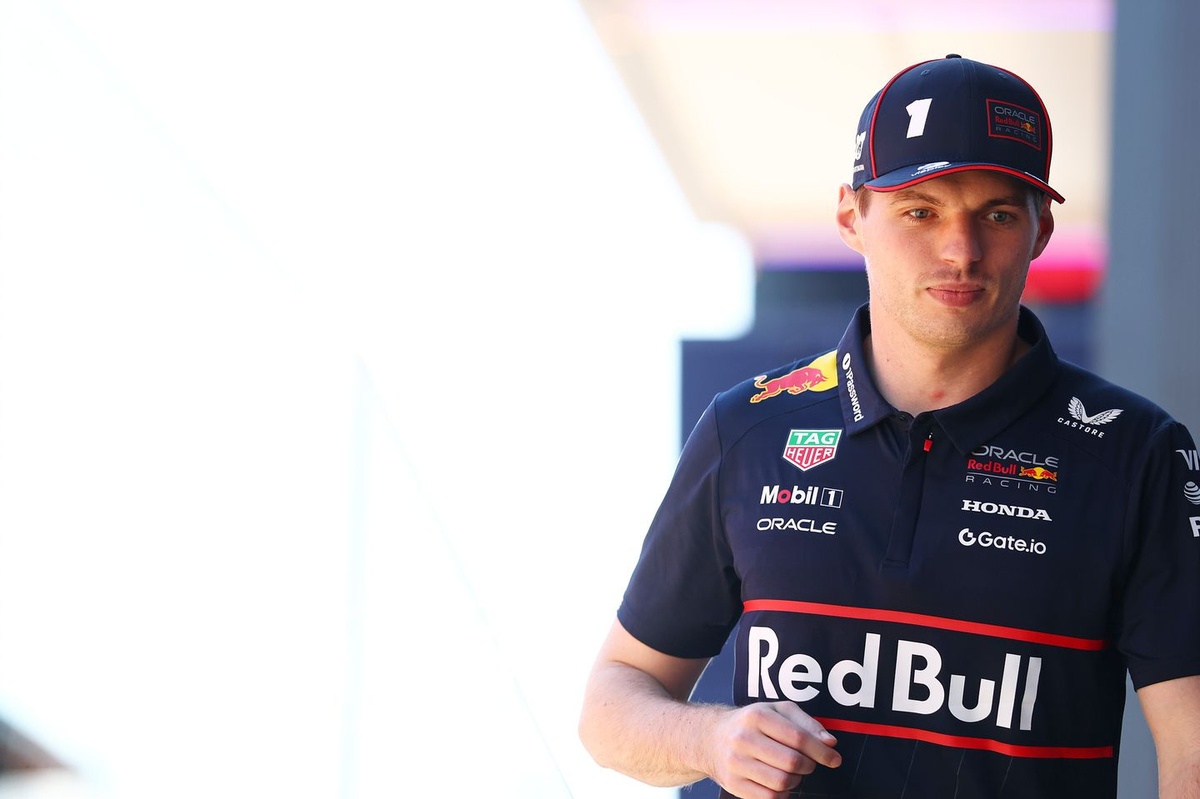 Verstappen’den FIA’nın esnek kanat kısıtlamasına ilk yorum: “Beklenmedik bir fark yok” Verstappen’den FIA’nın esnek kanat kısıtlamasına ilk yorum: “Beklenmedik bir fark yok”