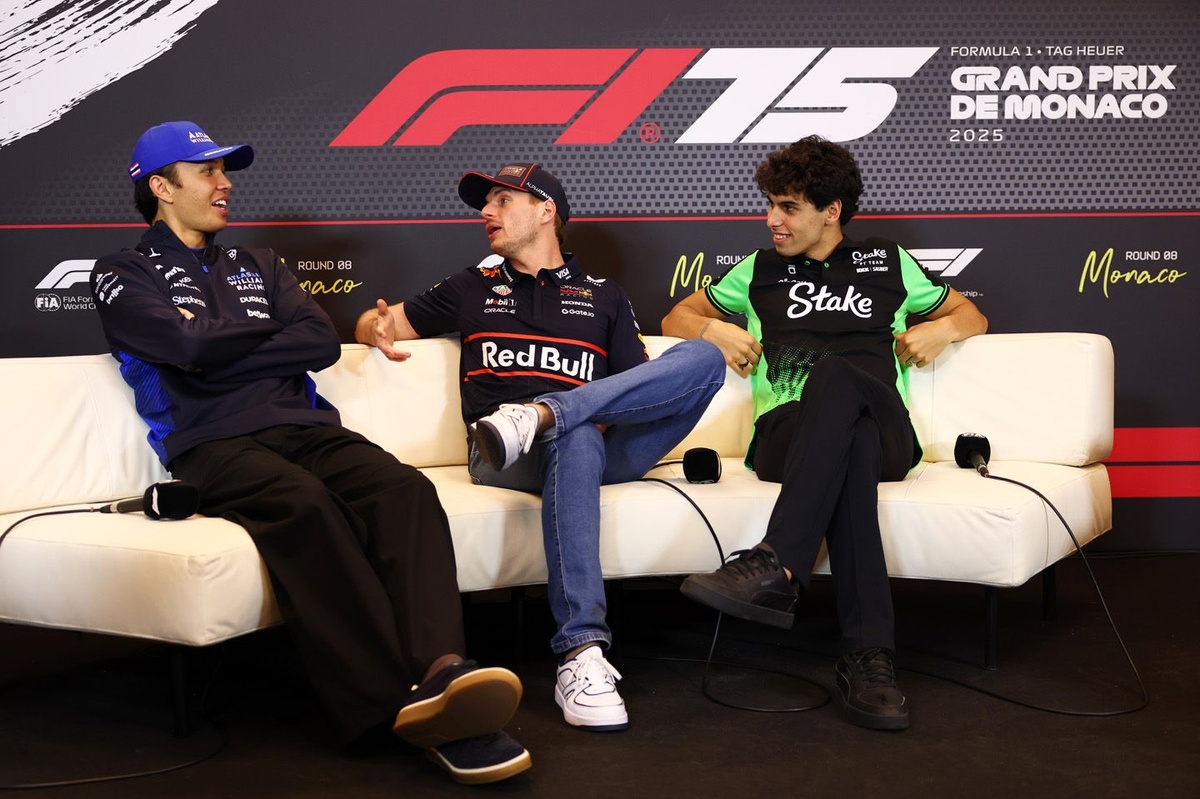 Verstappen, çaylak yarışçı Bortoleto’ya simülatörde meydan okudu