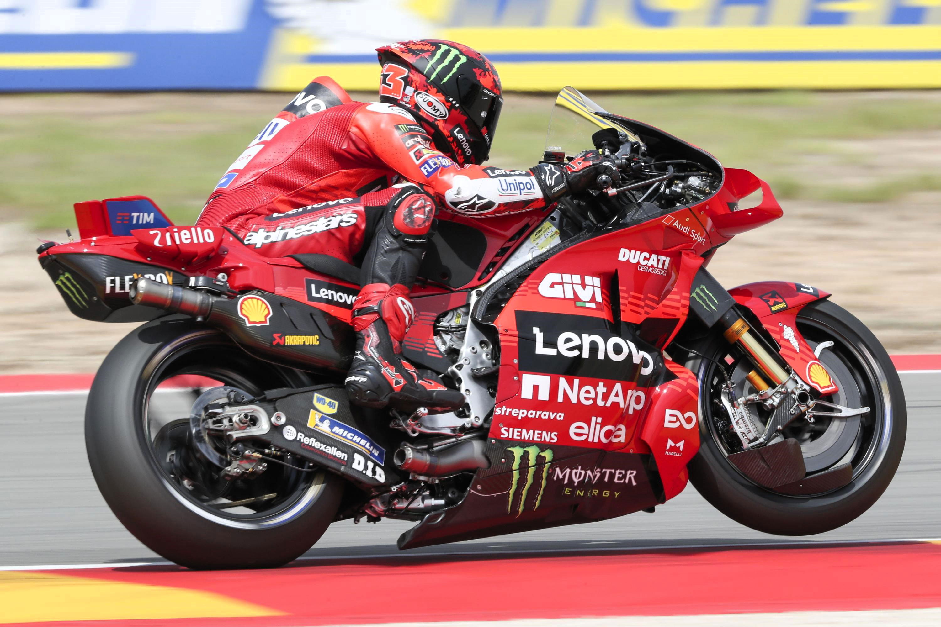 Francesco Bagnaia on Yamaha MotoGP rumours: “I saw posts of me in blue leathers… It’s not true”