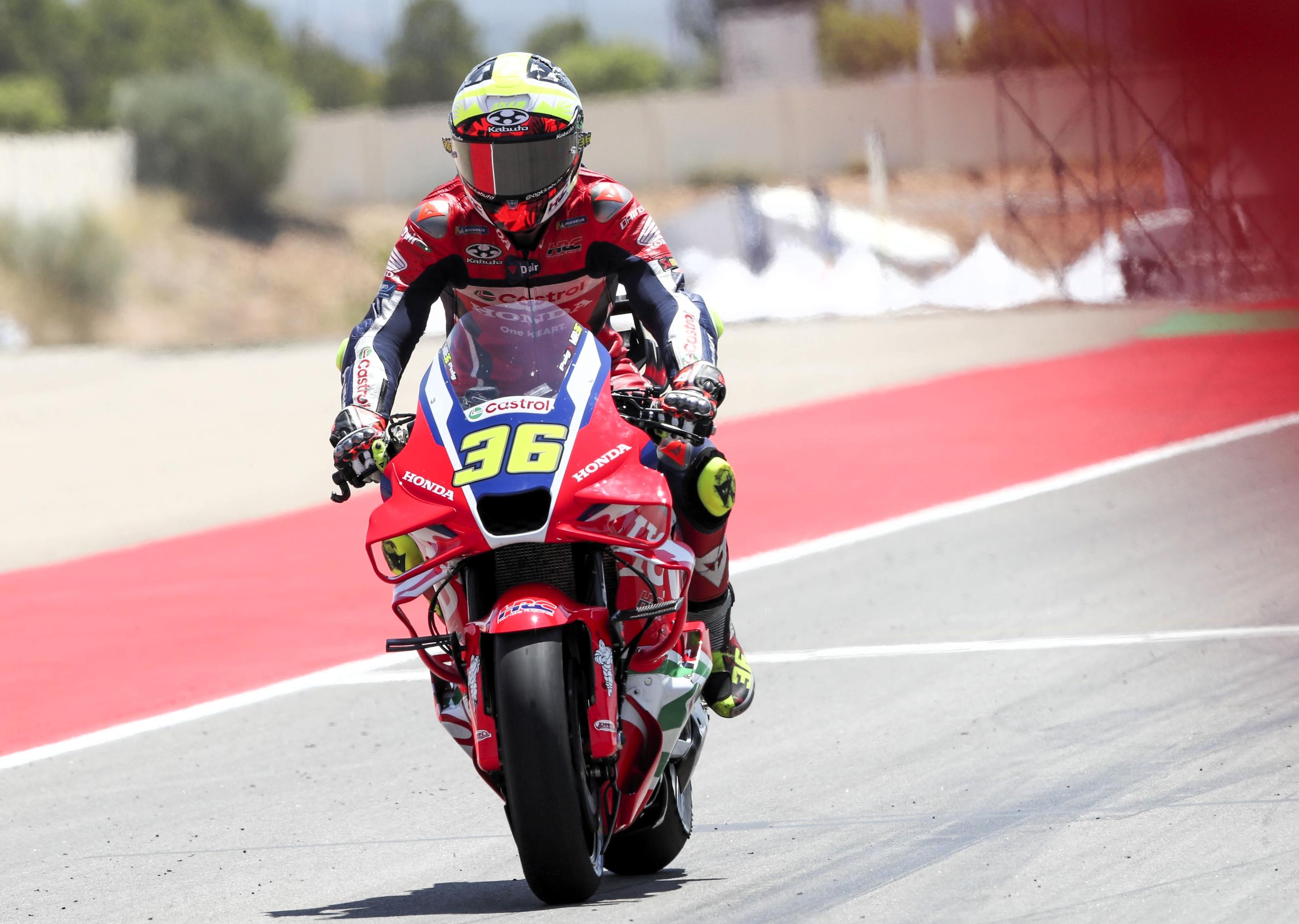 Joan Mir “happy” with carbon fibre swingarm, but losing “10k” on the MotoGP straights