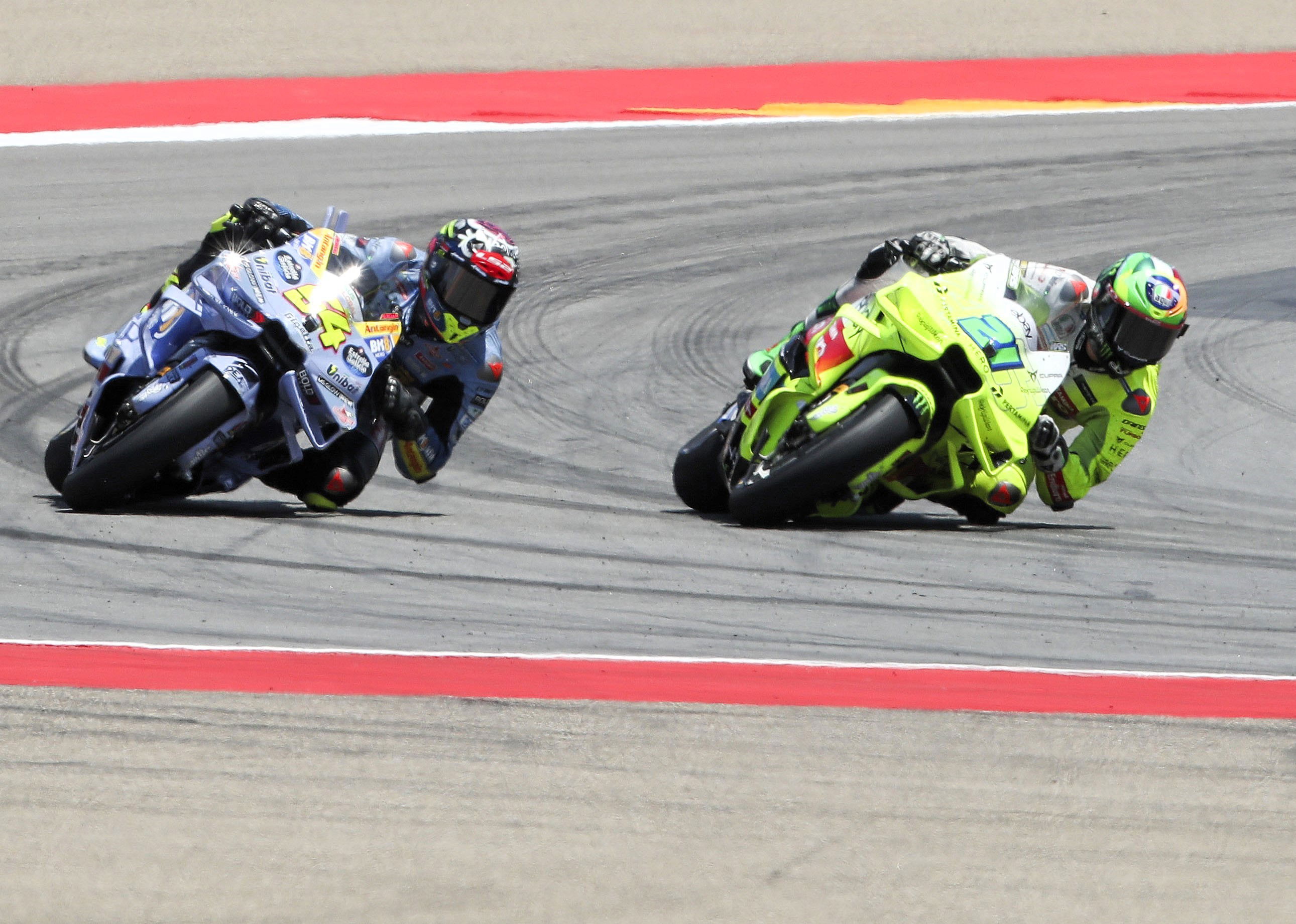 Franco Morbidelli, Fermin Aldeguer battle “a shot of adrenaline” in “sketchy Aragon MotoGP race”