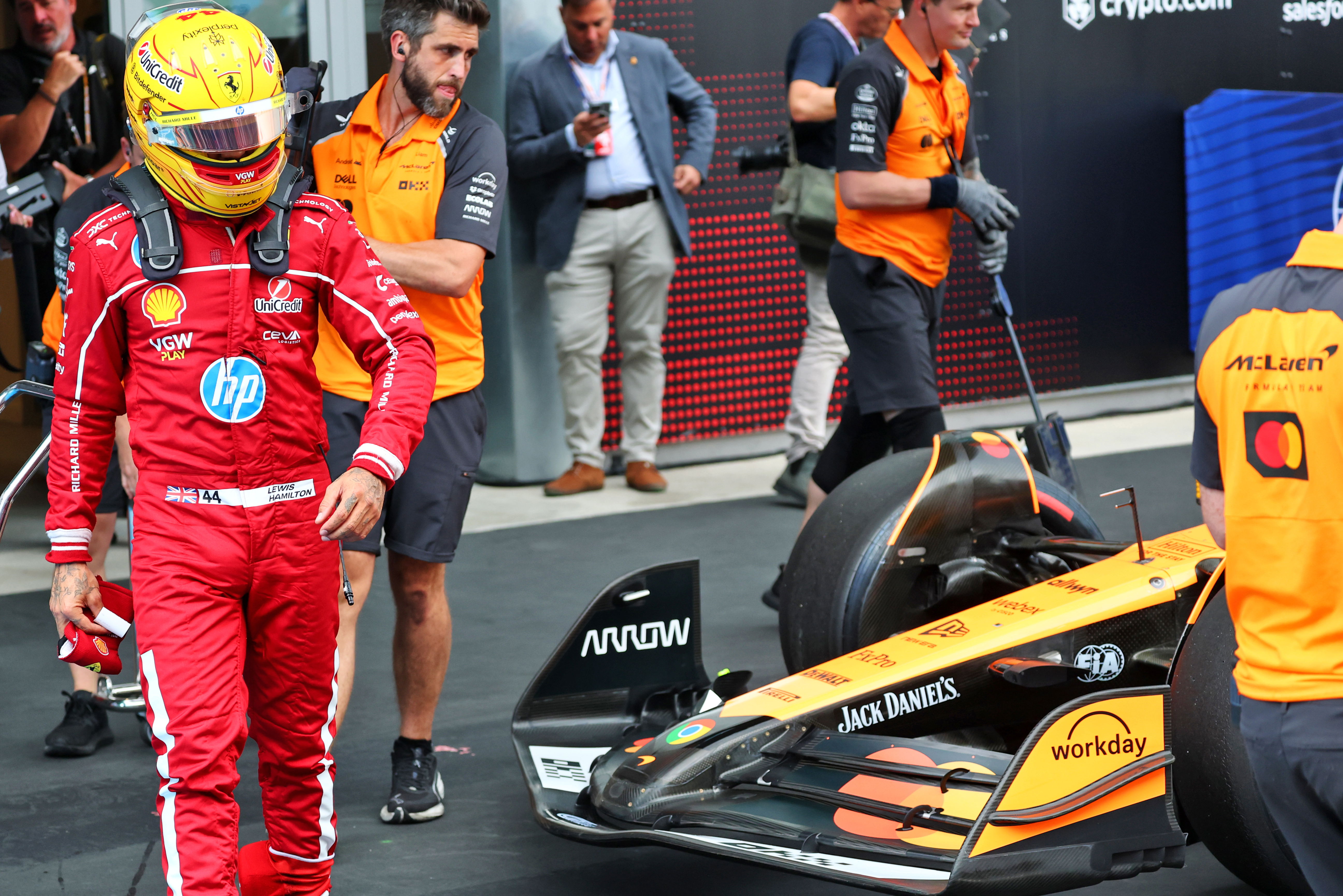 ‘Waste of money’ – Lewis Hamilton scolds F1’s flexi-wing clampdown