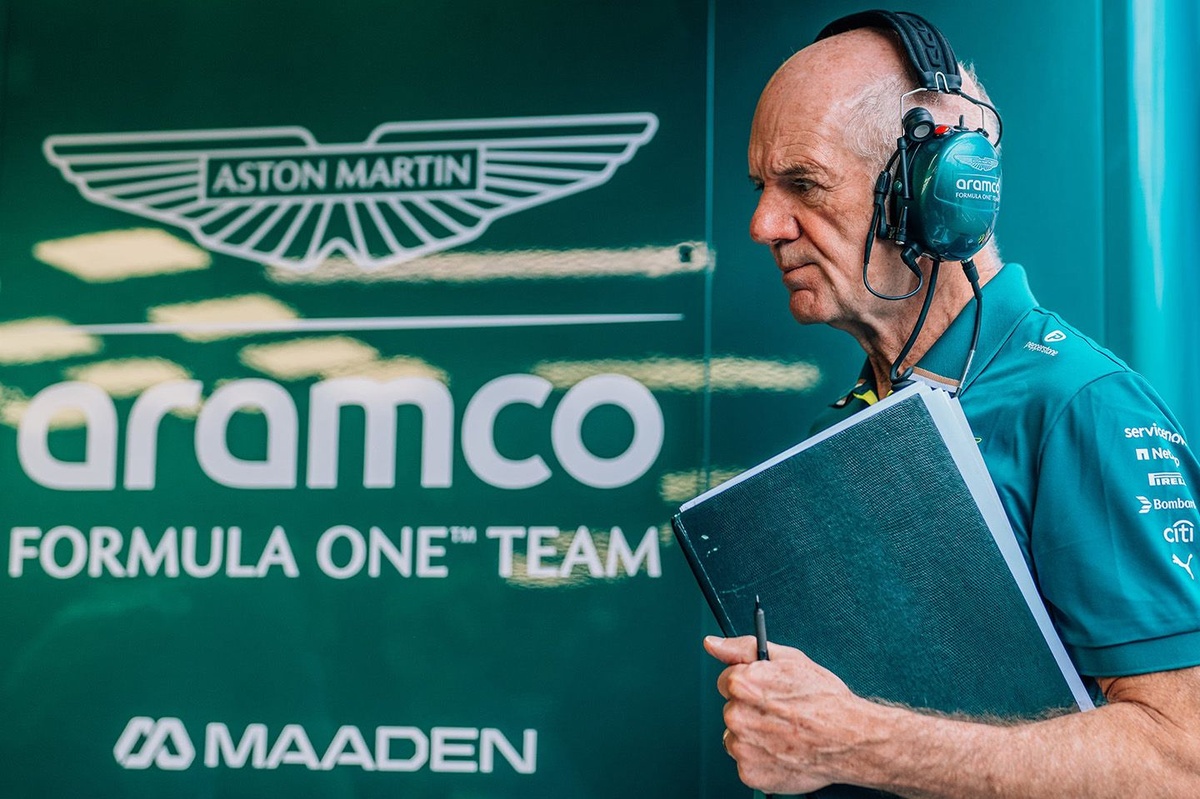 Coulthard: “Newey gibi bir dehayı Aston Martin ikna edebildi de Ferrari neden edemedi?”