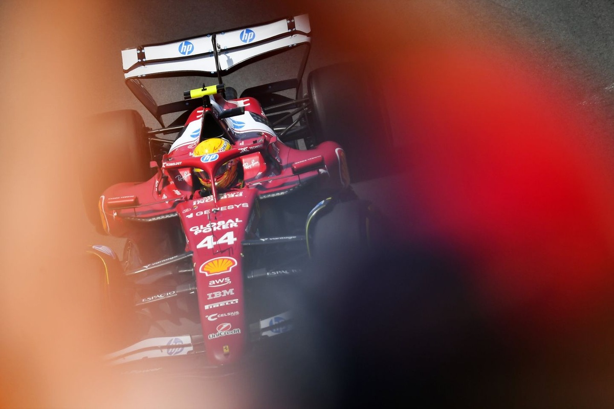 Ferrari’de fikir ayrılığı: SF-25 geliştirilmeli mi, Yoksa 2026’ya mı odaklanılmalı? Ferrari’de fikir ayrılığı: SF-25 geliştirilmeli mi, Yoksa 2026’ya mı odaklanılmalı?