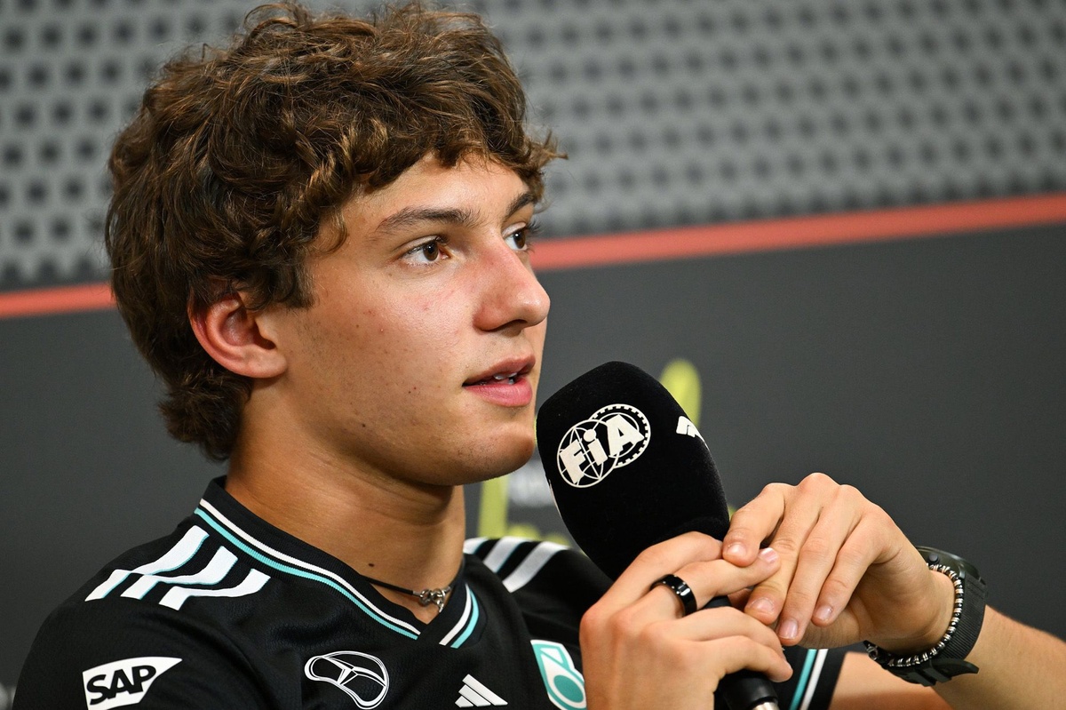 Antonelli: “Mercedes’teki geleceğim konusunda rahatım”