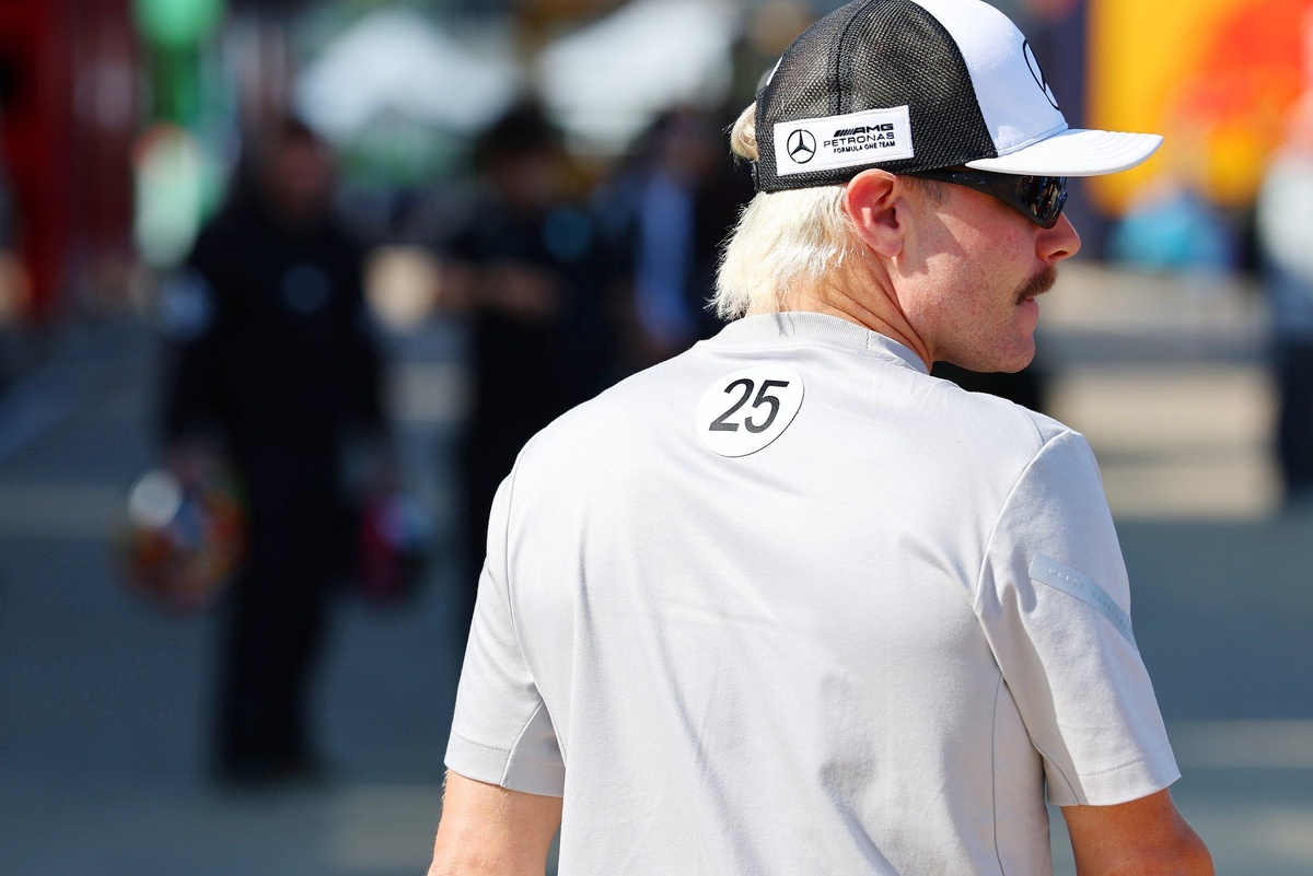 Bottas: “Formula 1’den önce askerde keskin nişancıydım”