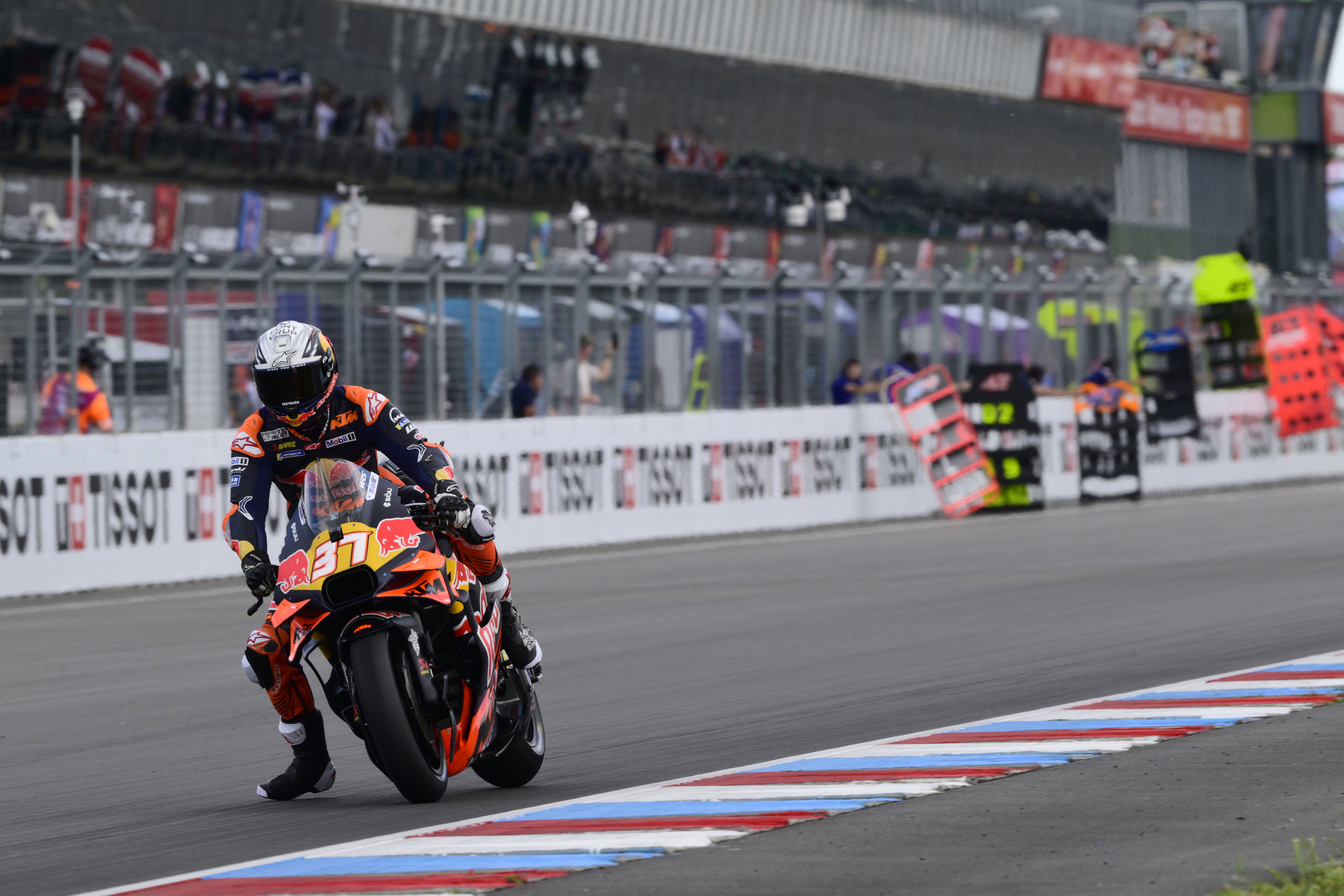 2025 Czech MotoGP LIVE UPDATES
