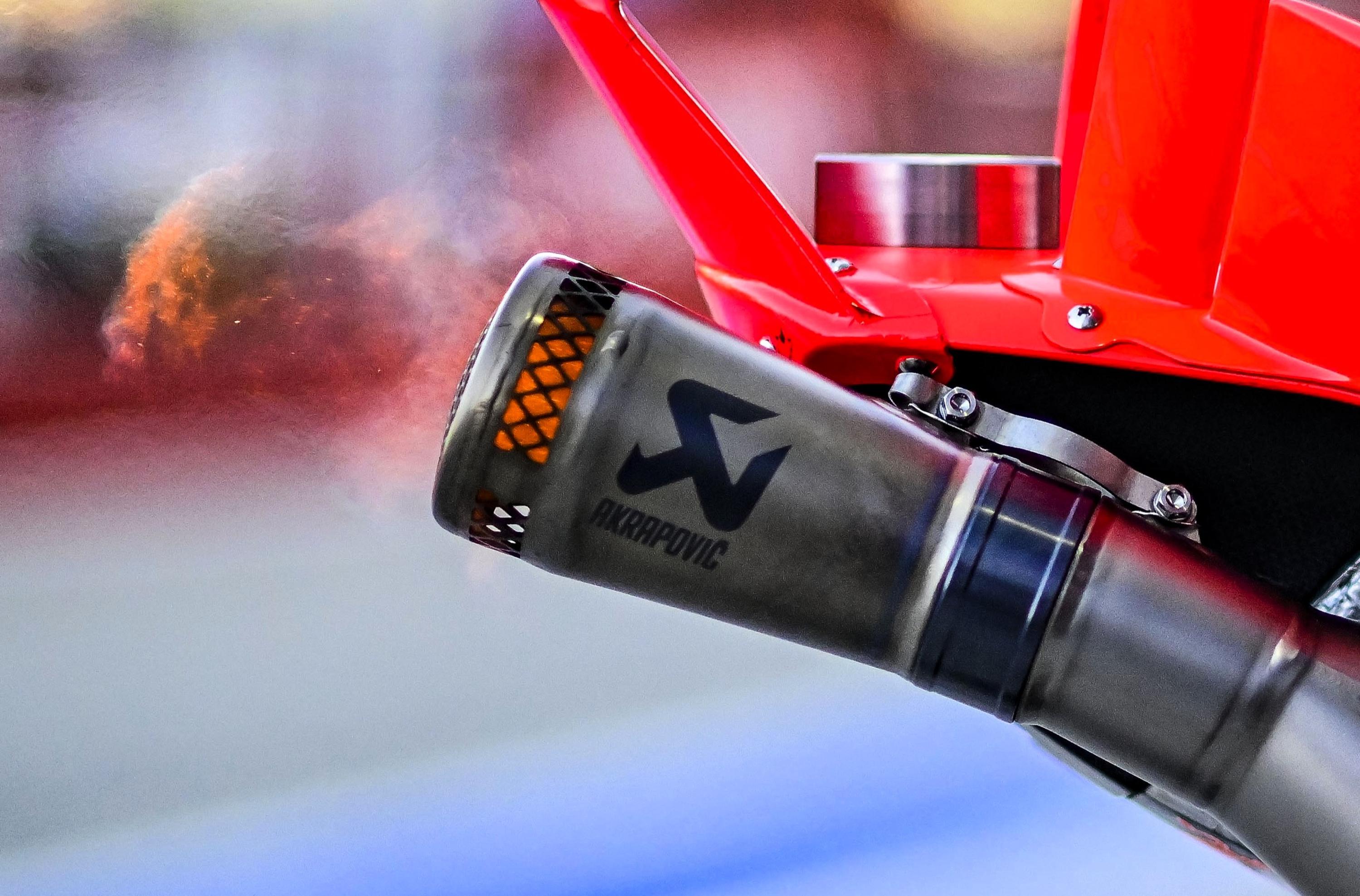 MotoGP confirms C14 test for 100% non-fossil fuel in 2027