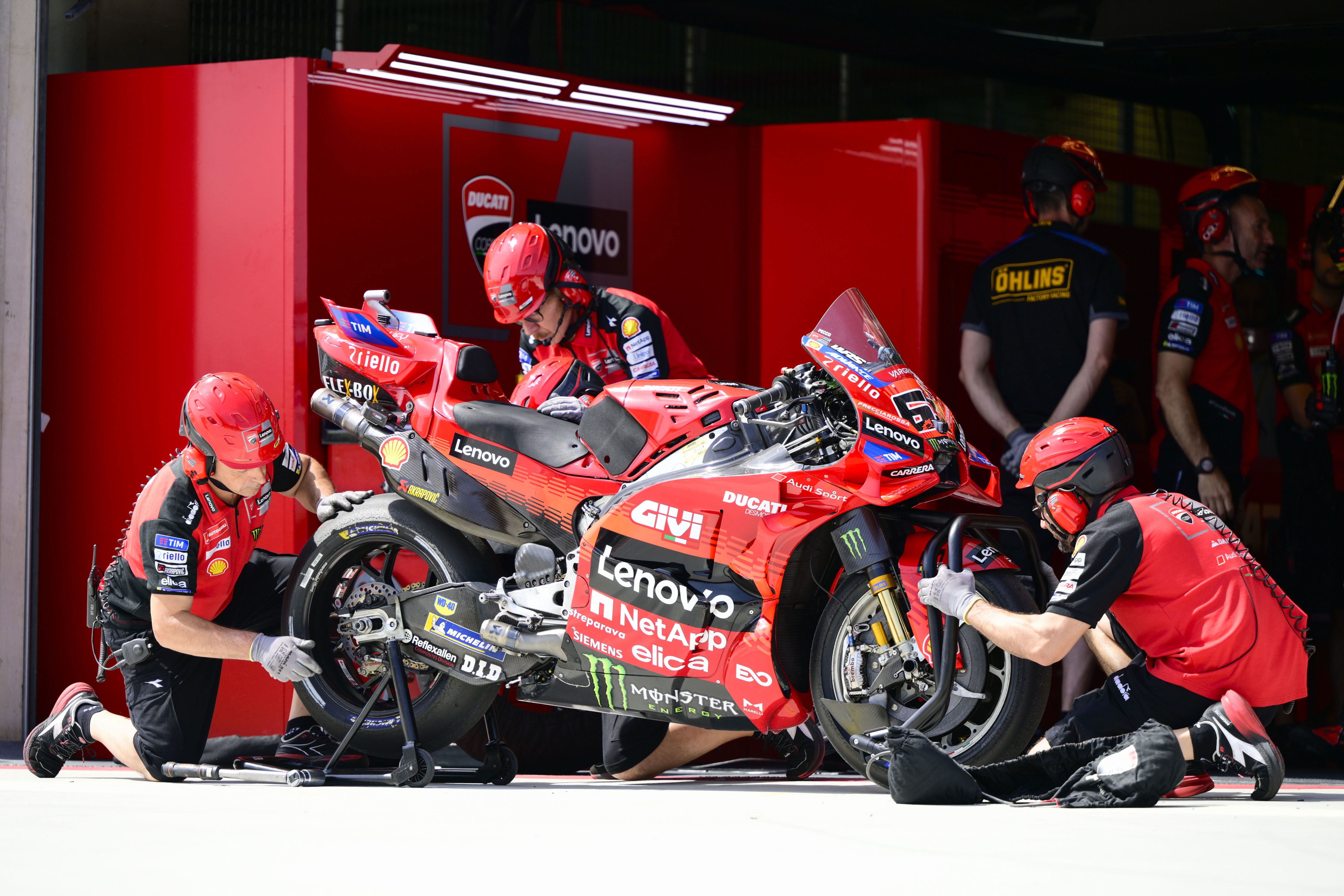 Jorge Lorenzo names MotoGP rider who would be “scary” on a Ducati