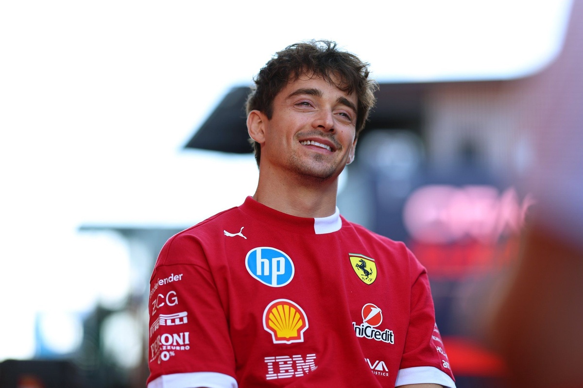 Leclerc: “Monza’da ilk kez Ferrari’yle yarışmak Hamilton için unutulmaz olacak”