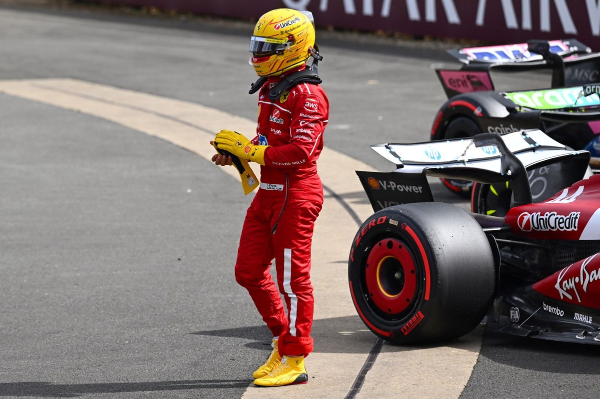 Montoya, Hamilton’ı savundu: “Sainz da Ferrari’deki ilk yılında iyi değildi”