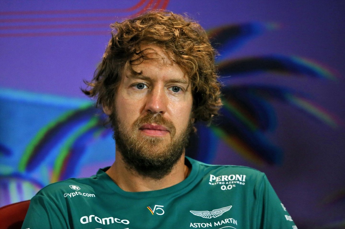 Vettel, 2026 kurallarının bazı kısımlarını ‘mantıksız’ buldu: “2014’ün tekrarı olabilir”