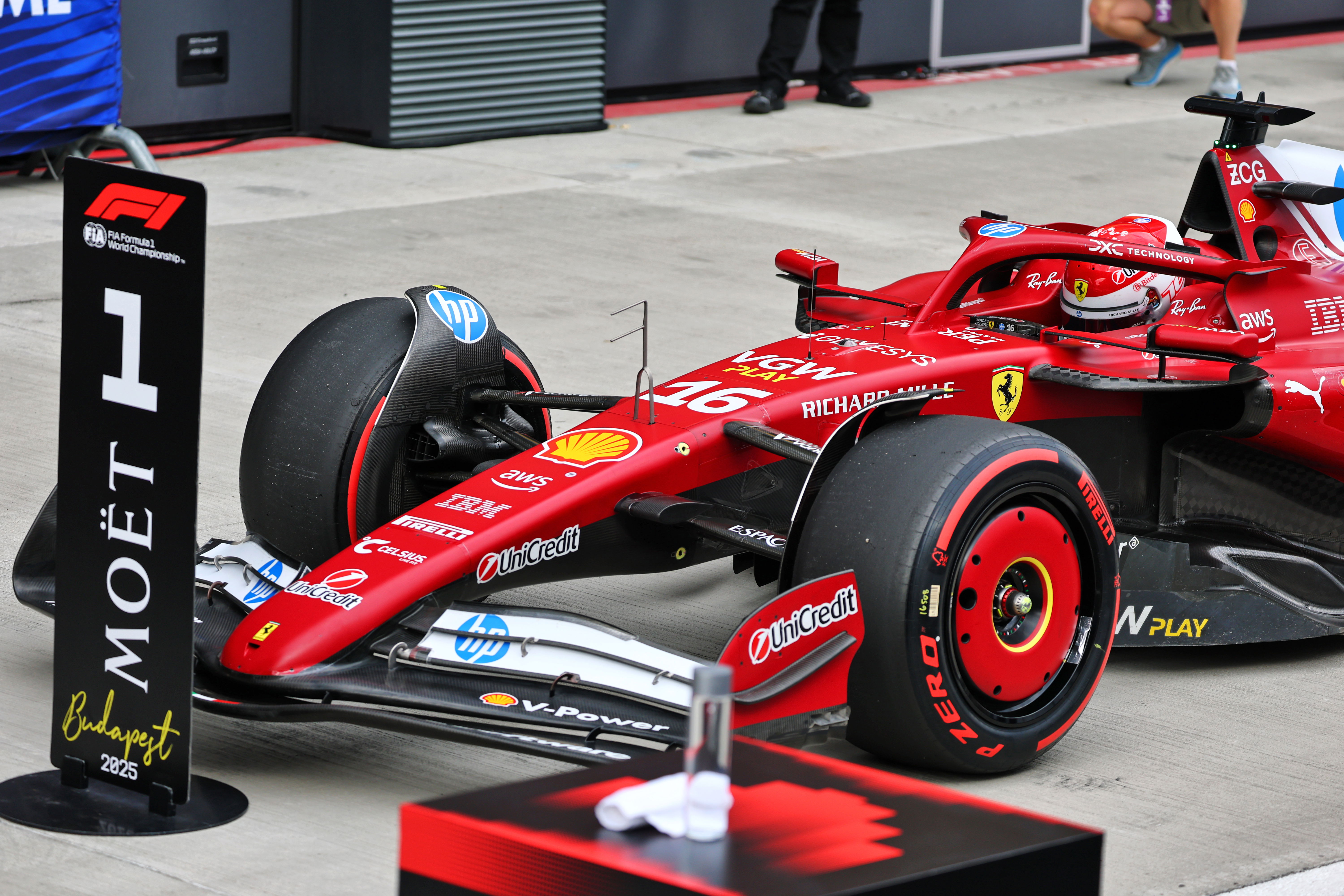 Starting grid for 2025 F1 Hungarian Grand Prix with Ferrari on pole
