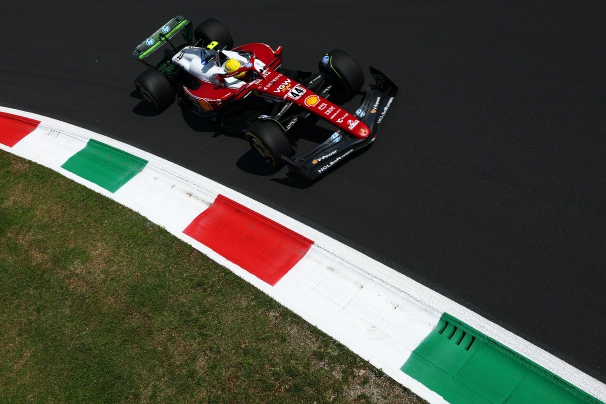 2025 İtalya Yarış 1. antrenman seansı: Ferrari Monza’da 1-2, Sainz 3. sırada