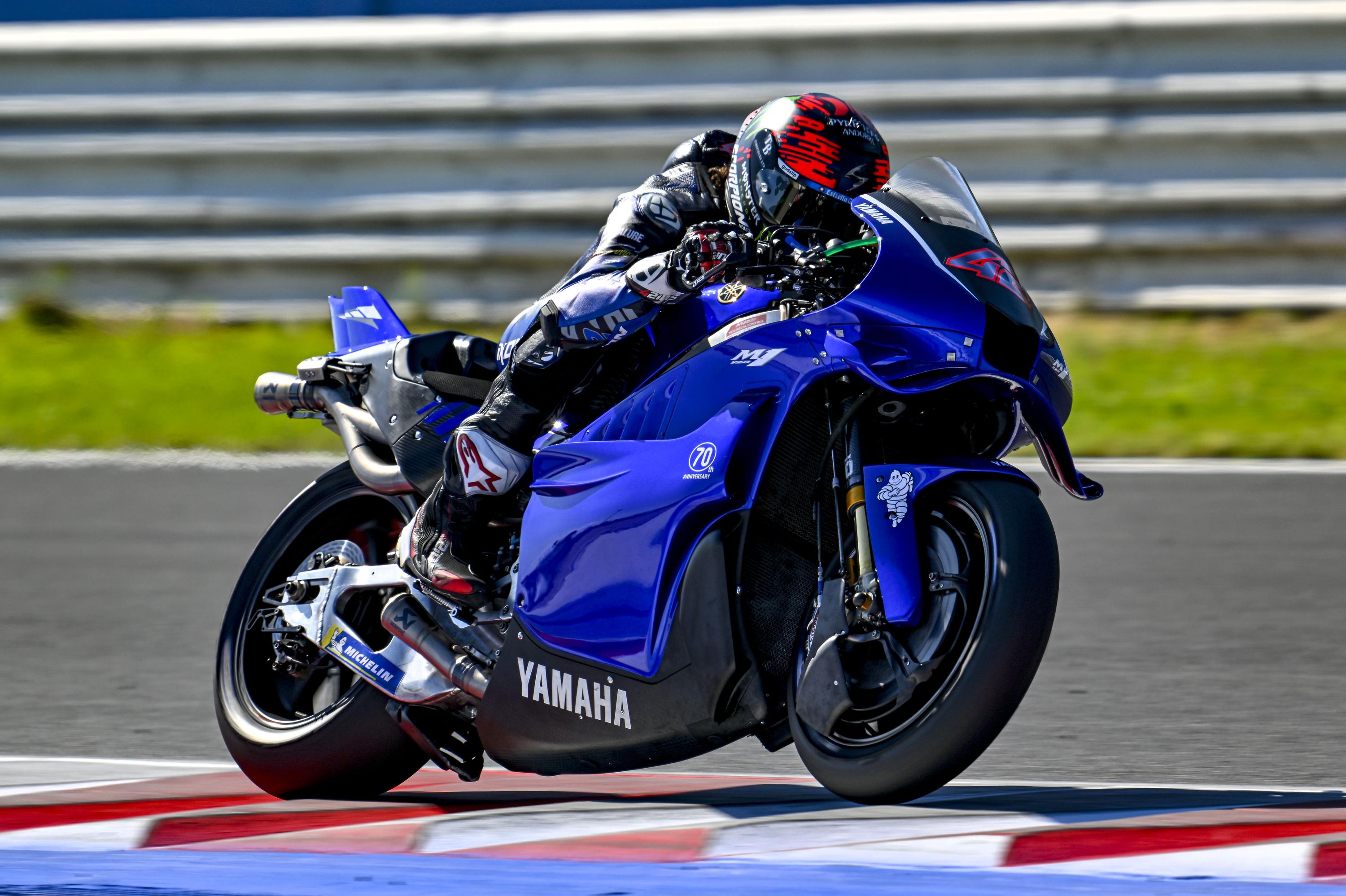Alex Rins: Yamaha and Honda MotoGP V4s “difficult to compare”