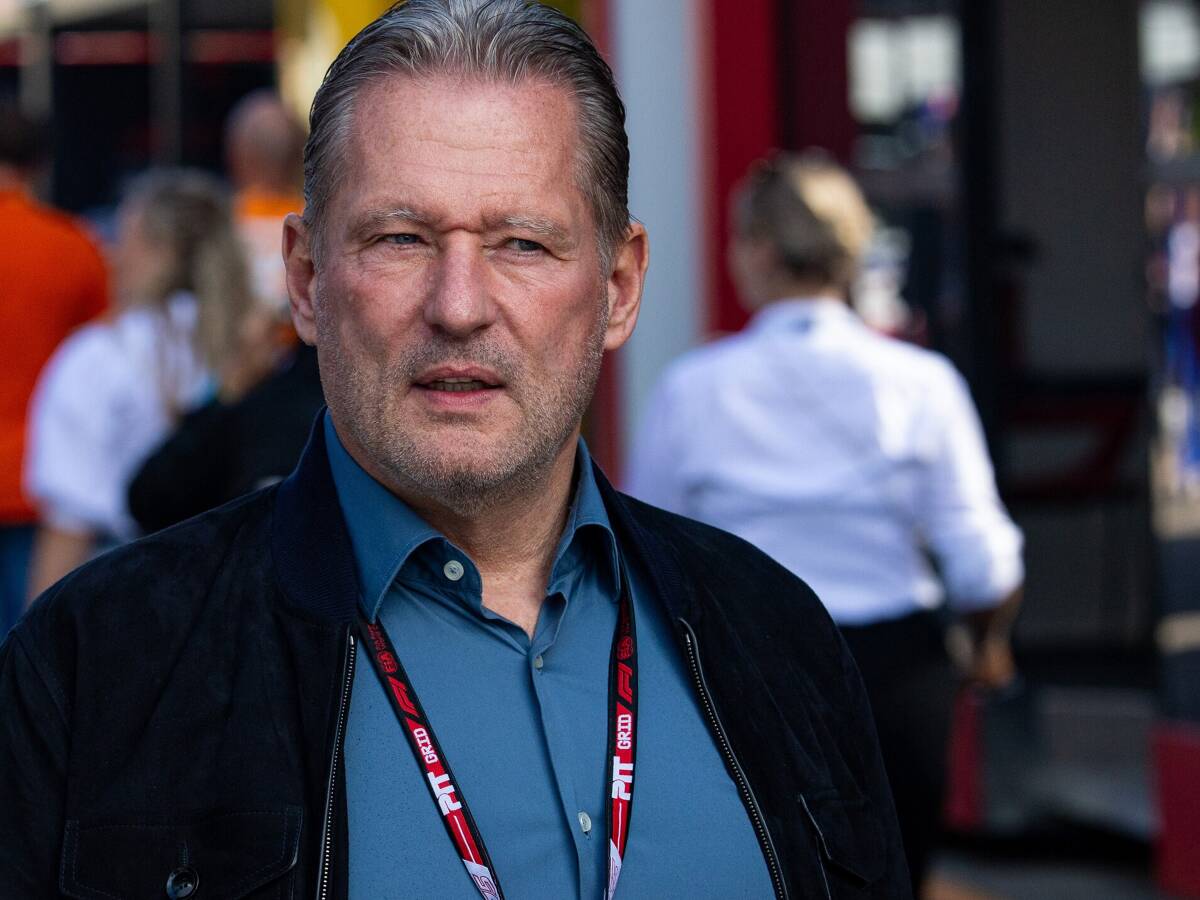 “Was für ein Idiot”: Jos Verstappen schießt gegen Papa Perez