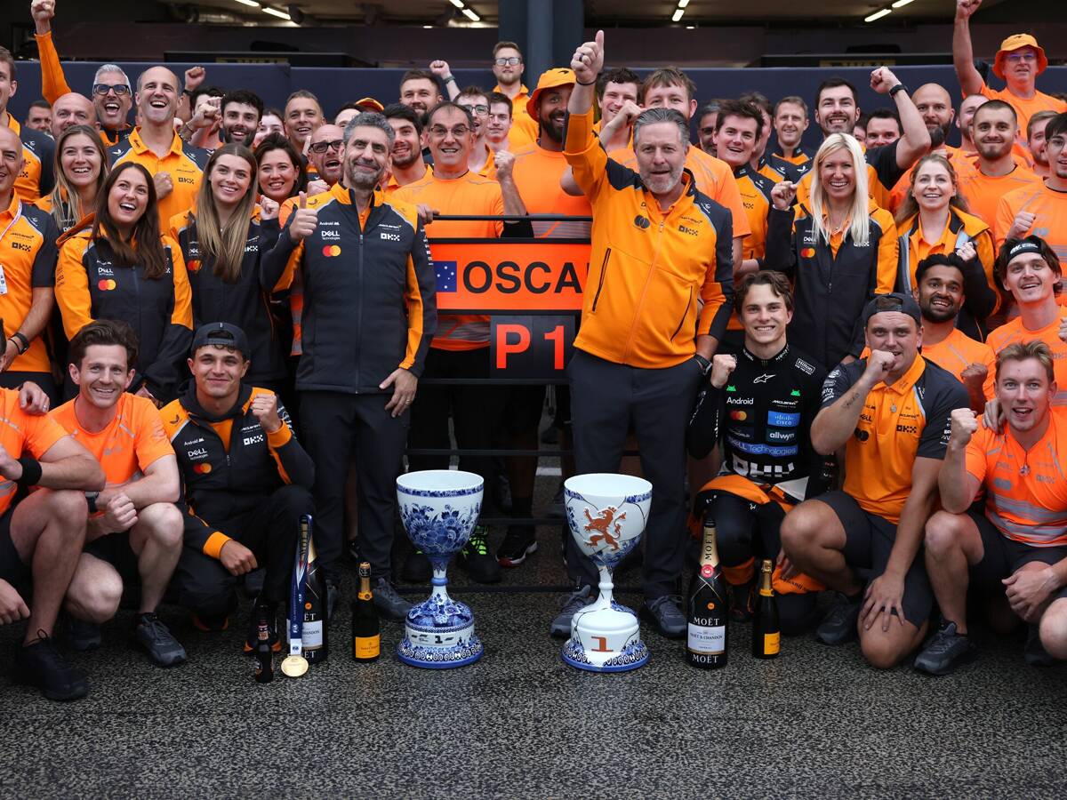 Zak Brown bestätigt Abschluss des McLaren-Racing-Anteilsverkaufs